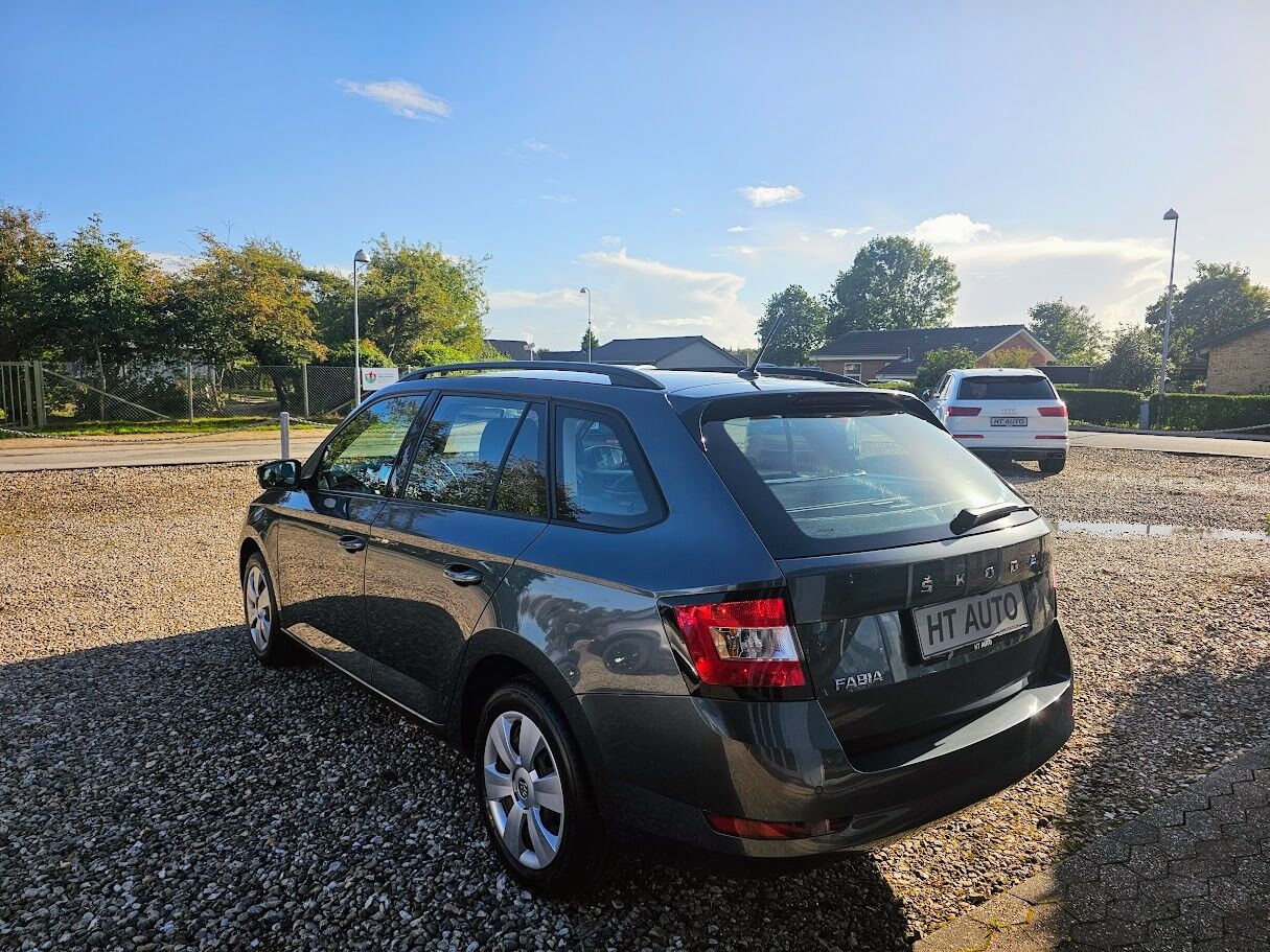 Billede af Skoda Fabia Combi 1,0 MPI Ambition 60HK Stc