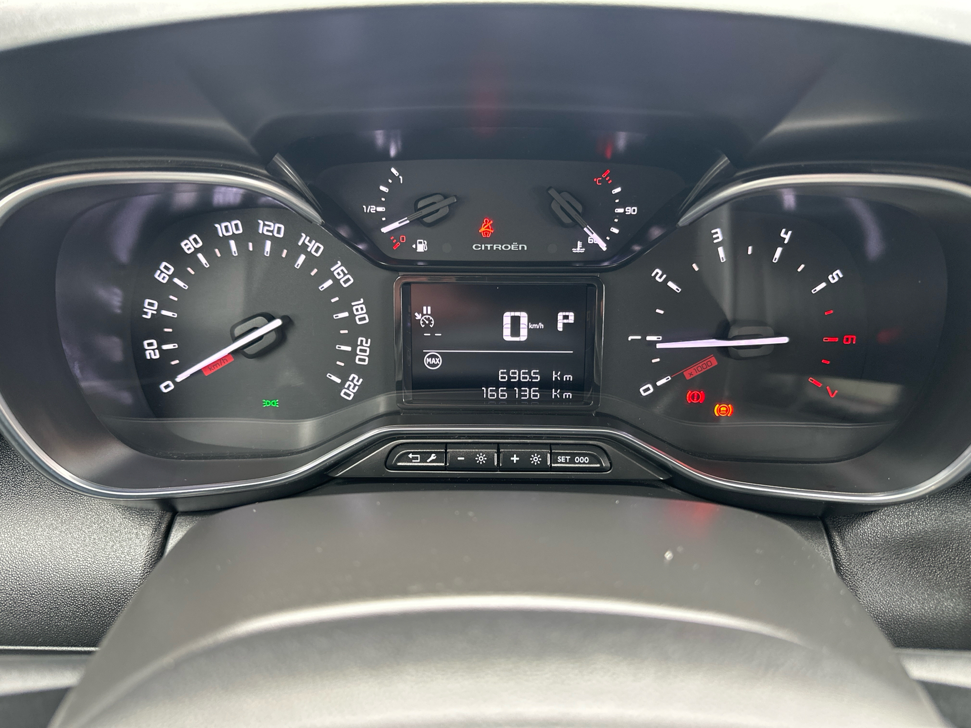 Billede af Citroën C3 Aircross 1,2 PureTech Iconic EAT6 start/stop 110HK 5d 6g Aut.