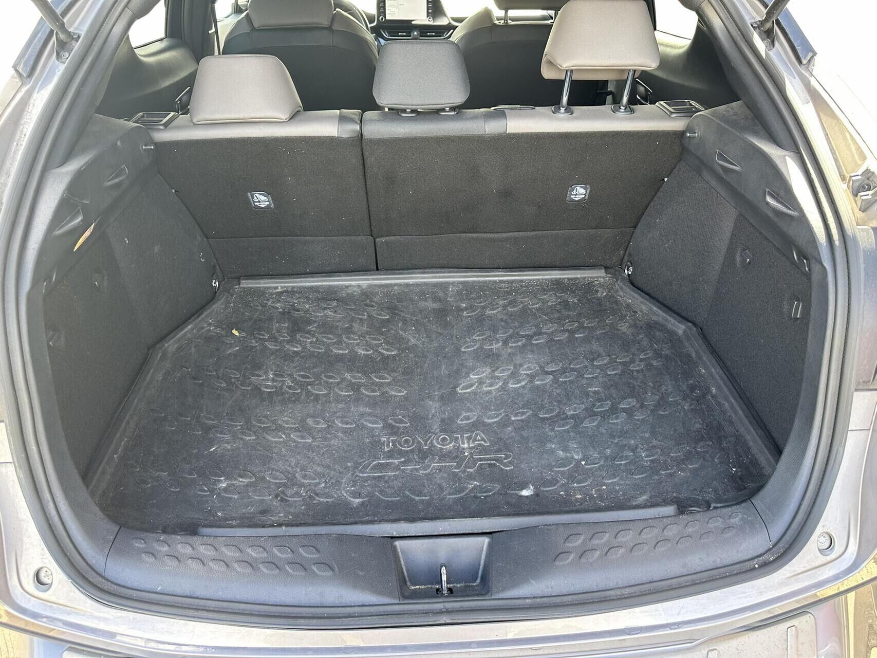 Billede af Toyota C-HR 2,0 Hybrid C-HIC Multidrive S 184HK 5d Aut.