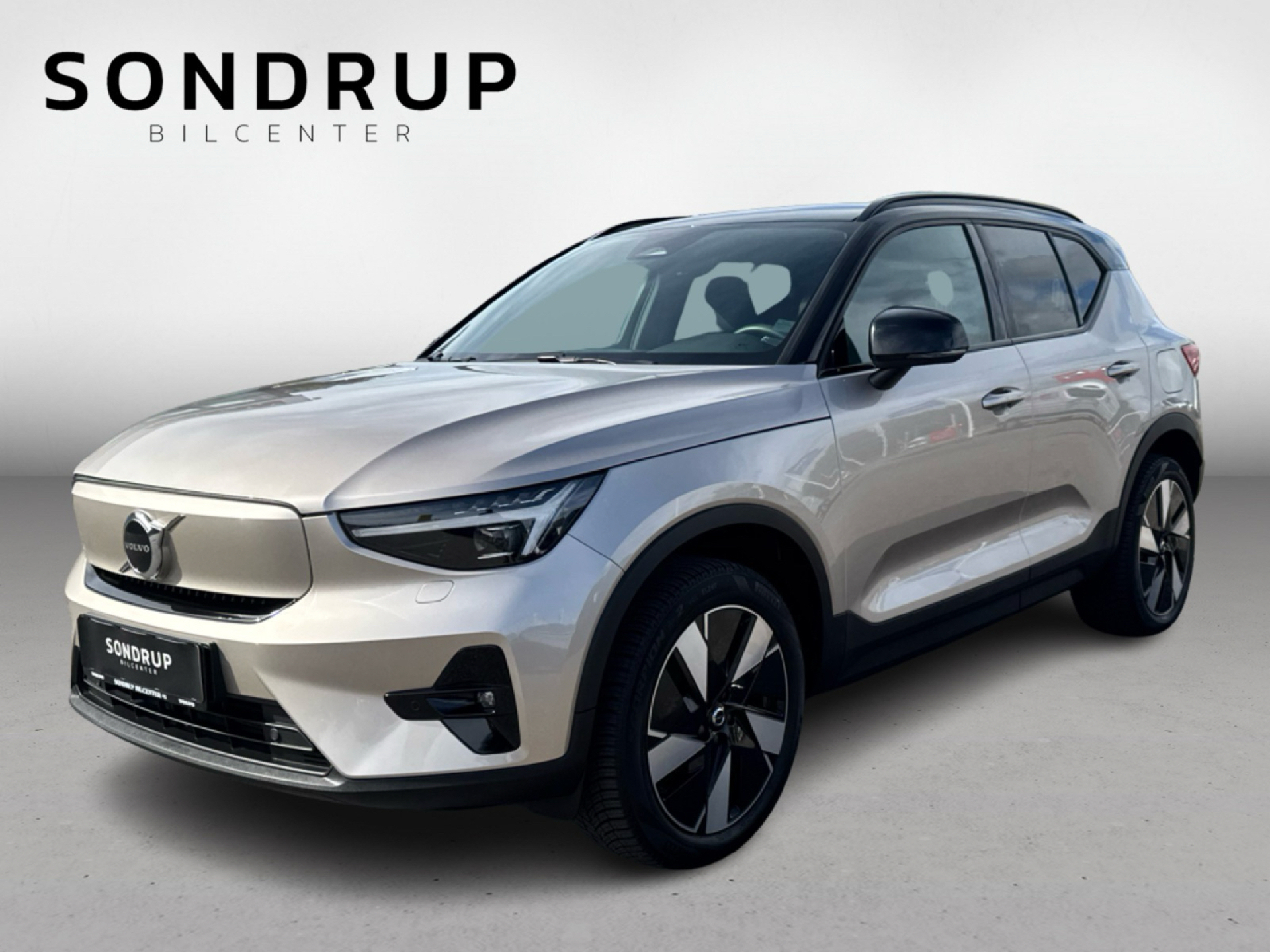Billede af Volvo XC40 Recharge Twin Plus AWD 408HK 5d Aut.