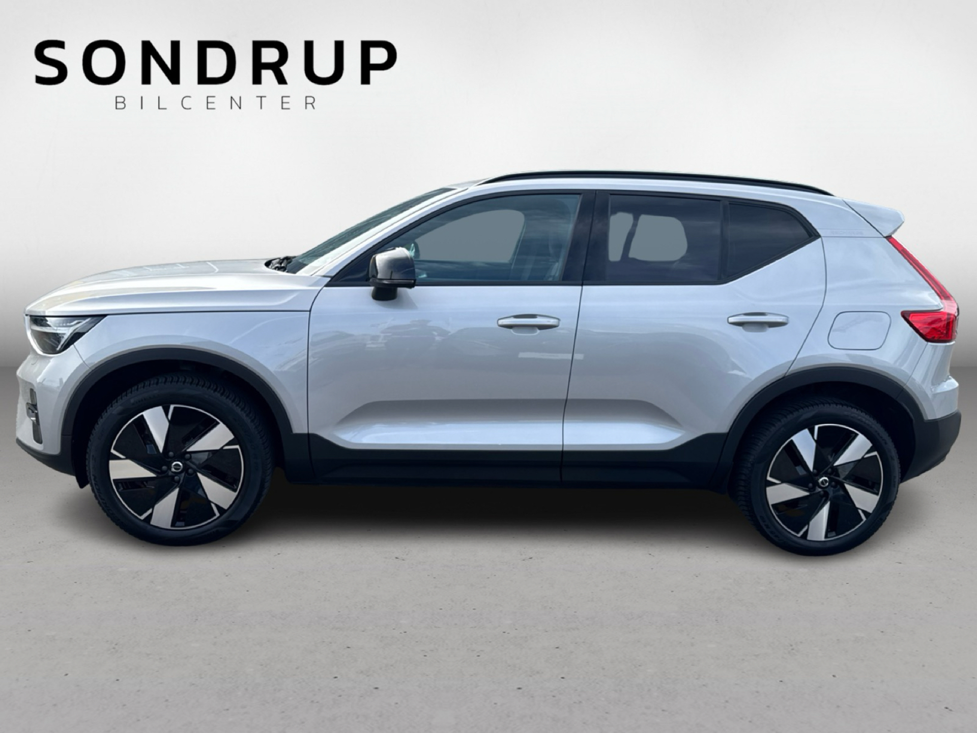 Billede af Volvo XC40 Recharge Twin Plus AWD 408HK 5d Aut.
