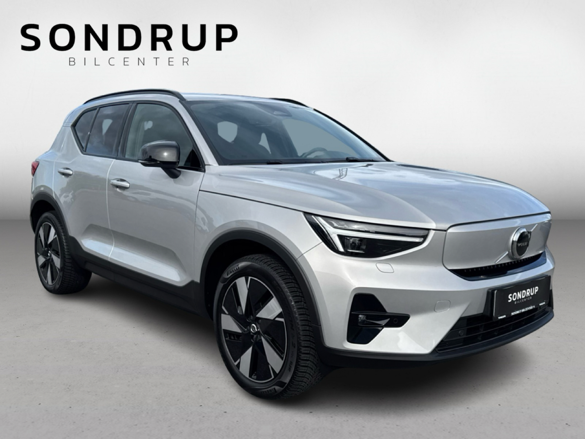 Billede af Volvo XC40 Recharge Twin Plus AWD 408HK 5d Aut.