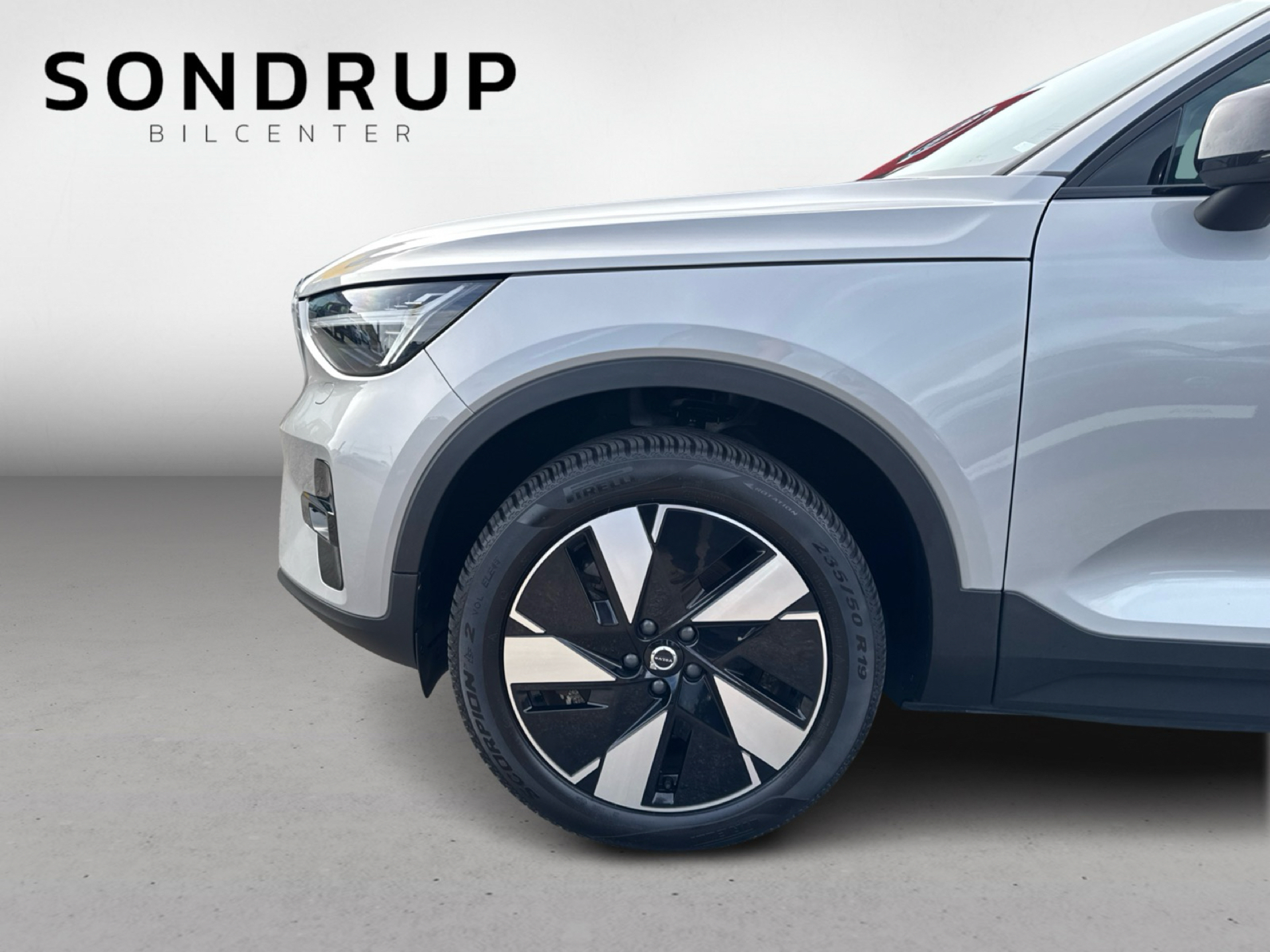 Billede af Volvo XC40 Recharge Twin Plus AWD 408HK 5d Aut.