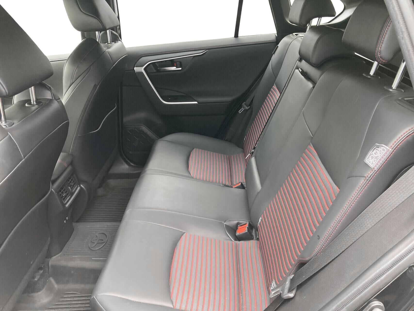 Billede af Toyota RAV4 Plug-in 2,5 Plugin-hybrid H3 Premium AWD 306HK 5d 6g Aut.