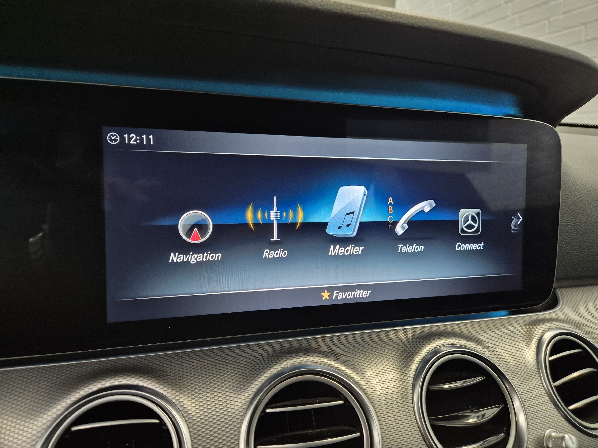 Billede af Mercedes-Benz E220 d T 2,0 D Avantgarde 9G-Tronic 194HK Stc Aut.