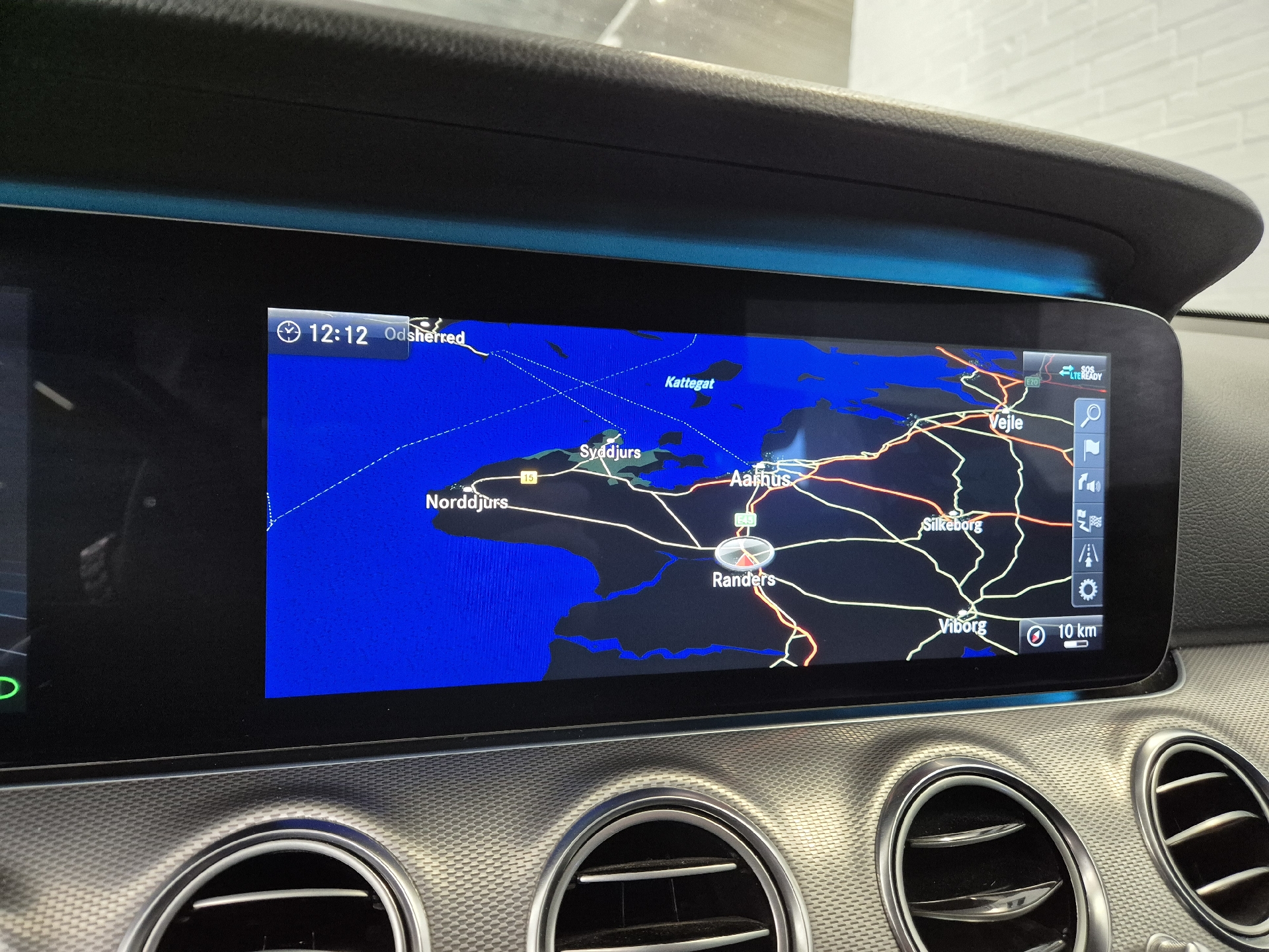 Billede af Mercedes-Benz E220 d T 2,0 D Avantgarde 9G-Tronic 194HK Stc Aut.