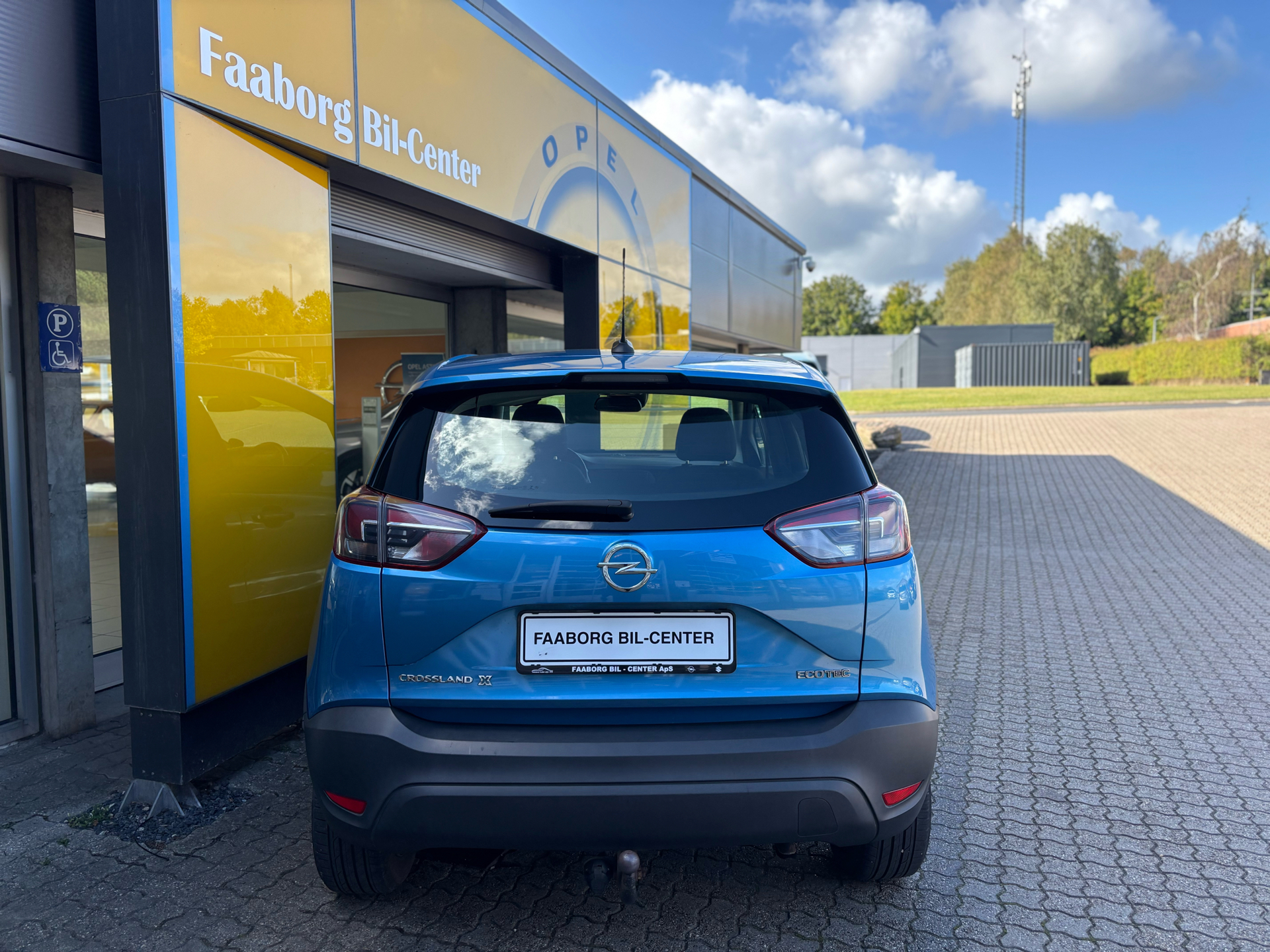Billede af Opel Crossland X 1,2 Turbo Enjoy Start/Stop 110HK 5d
