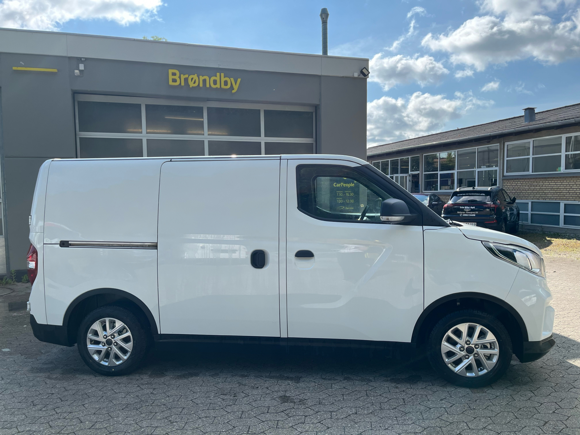 Billede af Maxus e-Deliver 3 SWB EL 122HK Van Trinl. Gear
