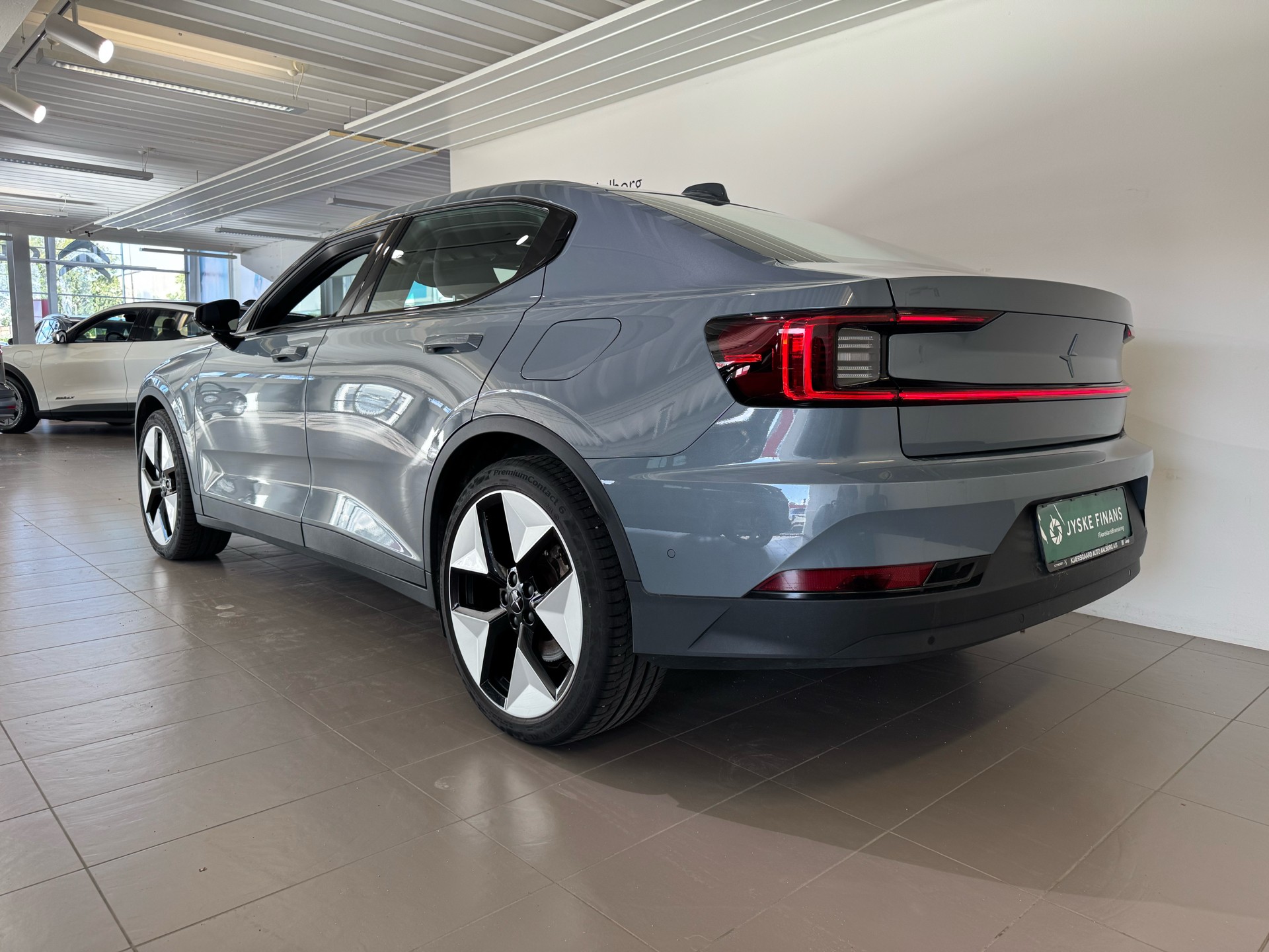 Billede af Polestar 2 EL Long range Single motor 231HK 5d Aut.