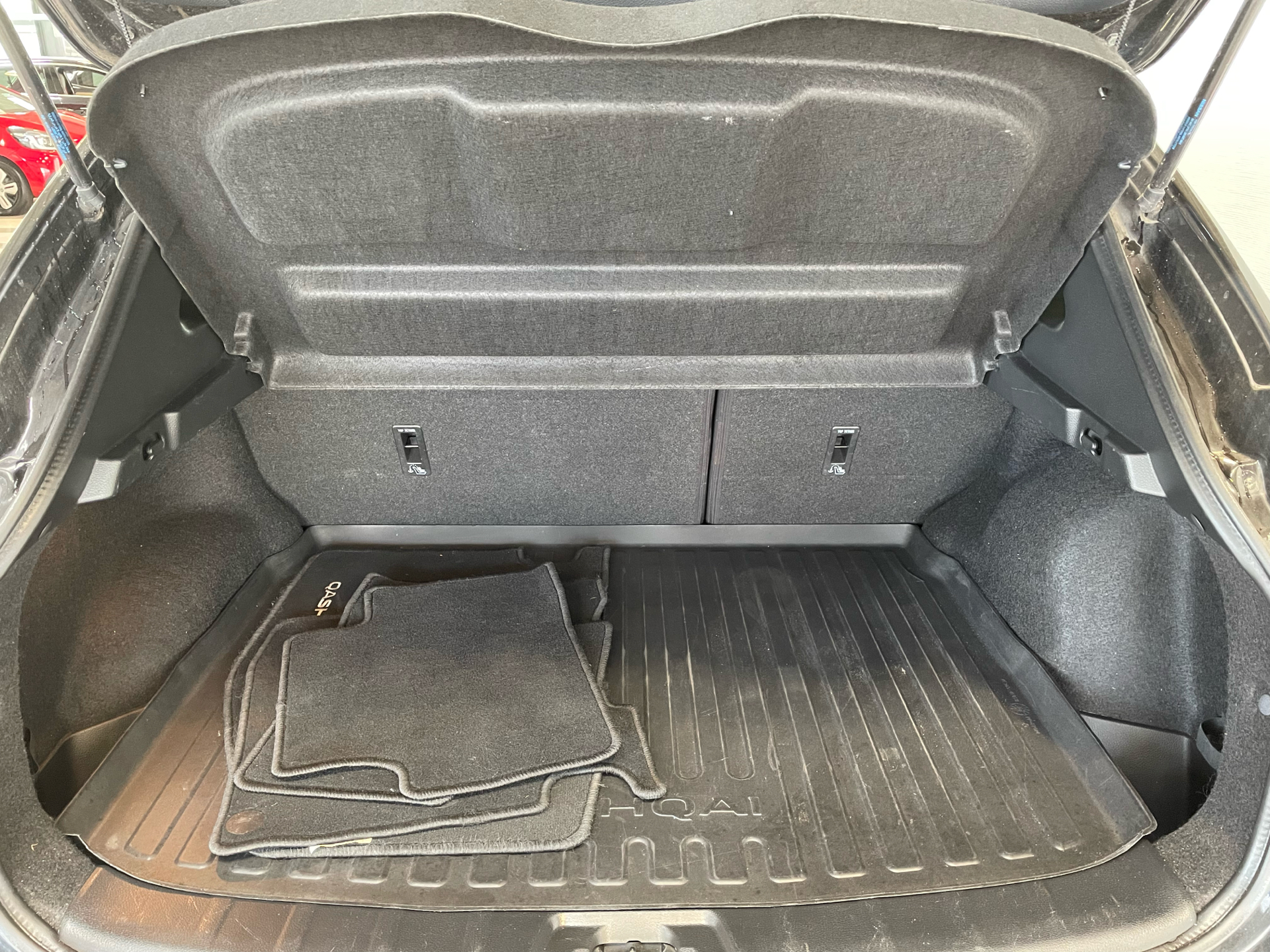 Billede af Nissan Qashqai 1,3 Dig-T Tekna+ 160HK 5d 6g