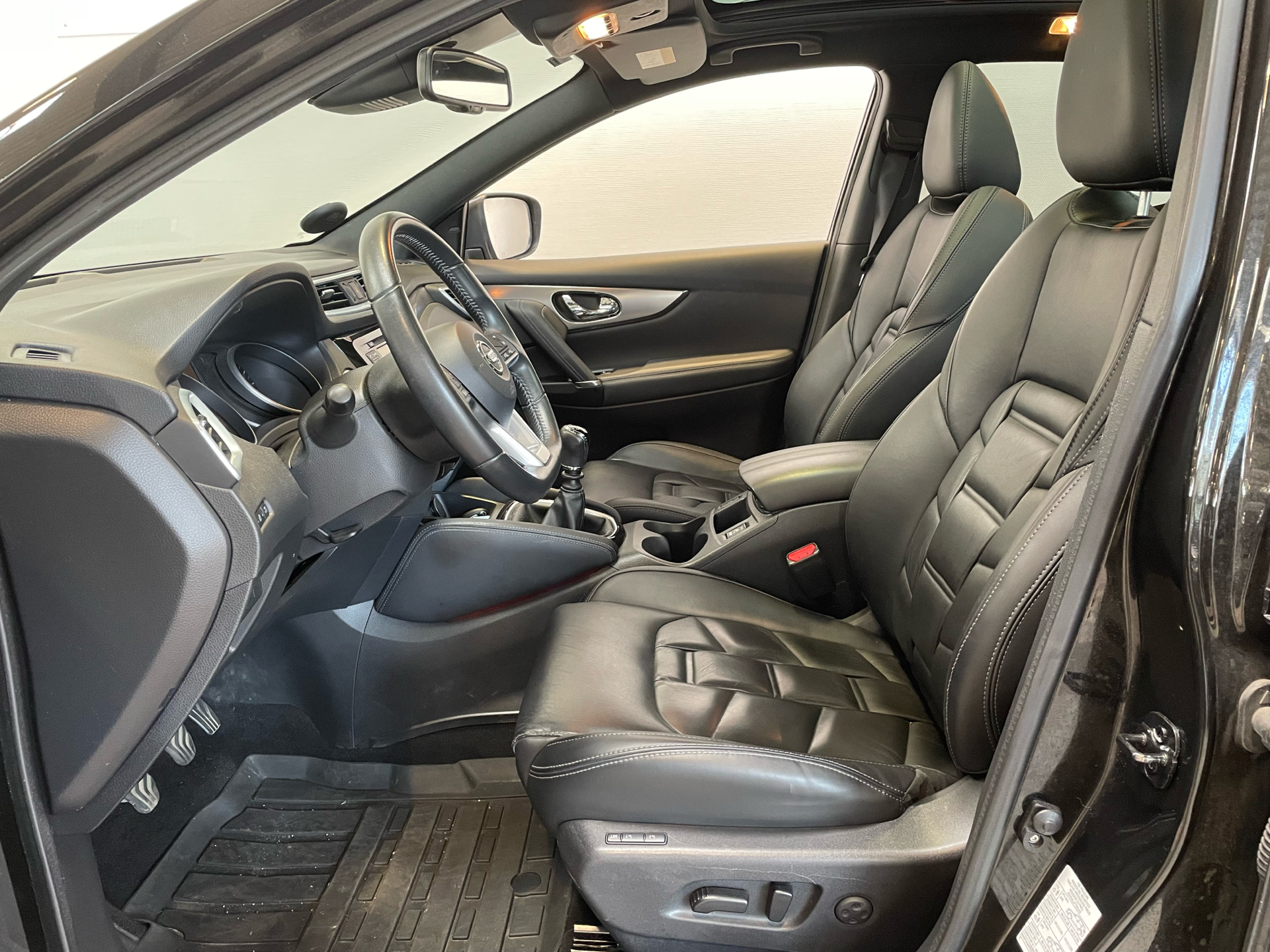 Billede af Nissan Qashqai 1,3 Dig-T Tekna+ 160HK 5d 6g