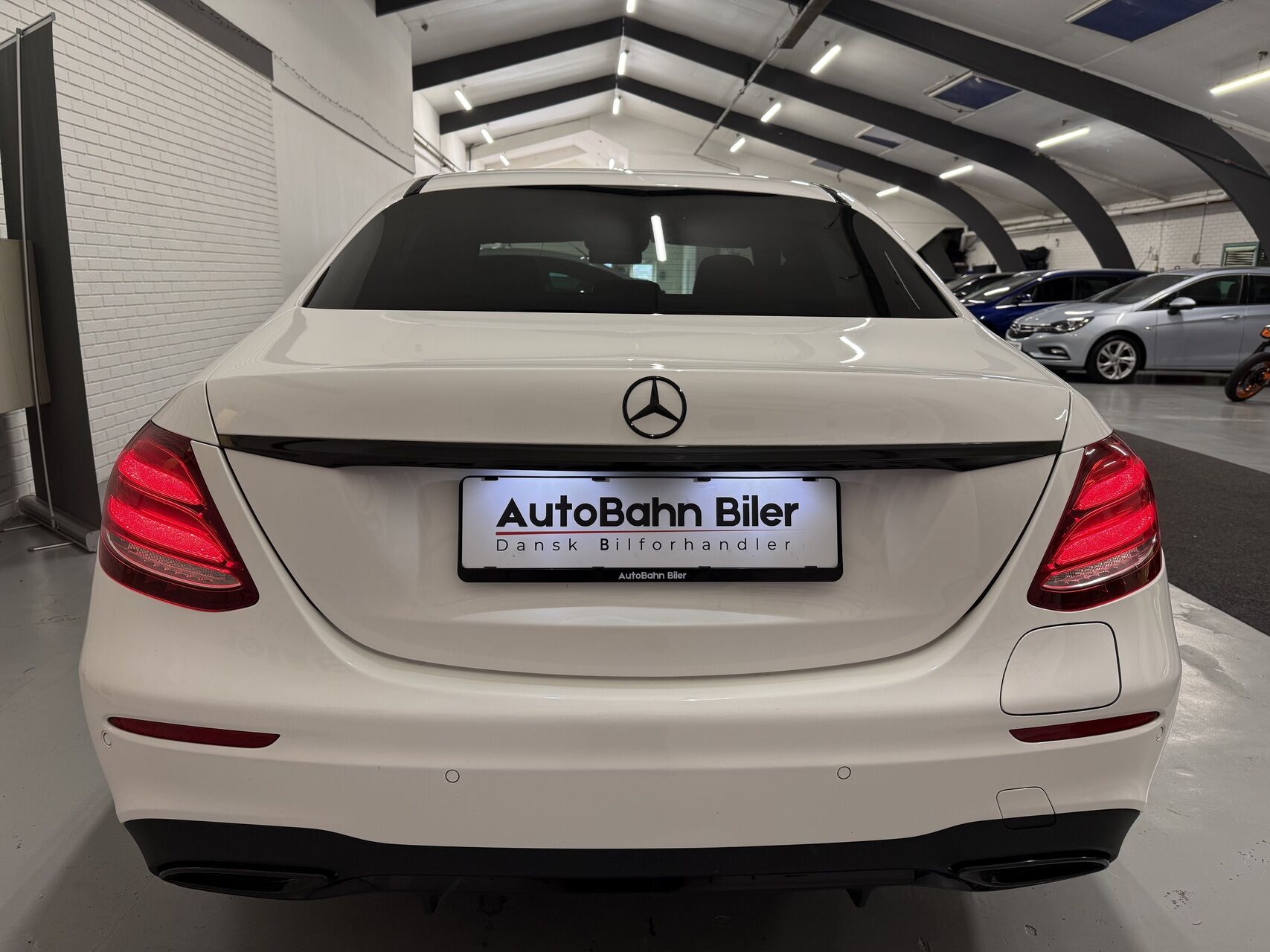 Billede af Mercedes-Benz E300 de 2,0 Plugin-hybrid AMG Line 9G-Tronic 306HK 9g Aut.