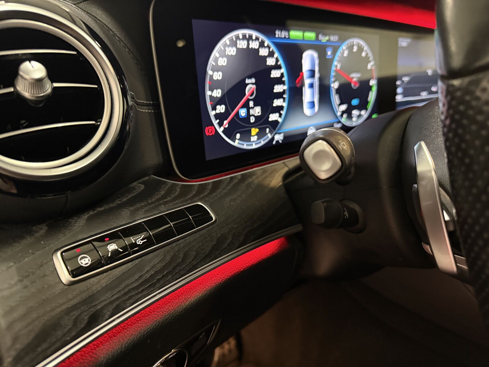 Billede af Mercedes-Benz E300 de 2,0 Plugin-hybrid AMG Line 9G-Tronic 306HK 9g Aut.
