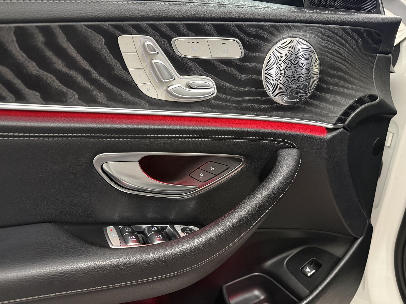 Billede af Mercedes-Benz E300 de 2,0 Plugin-hybrid AMG Line 9G-Tronic 306HK 9g Aut.