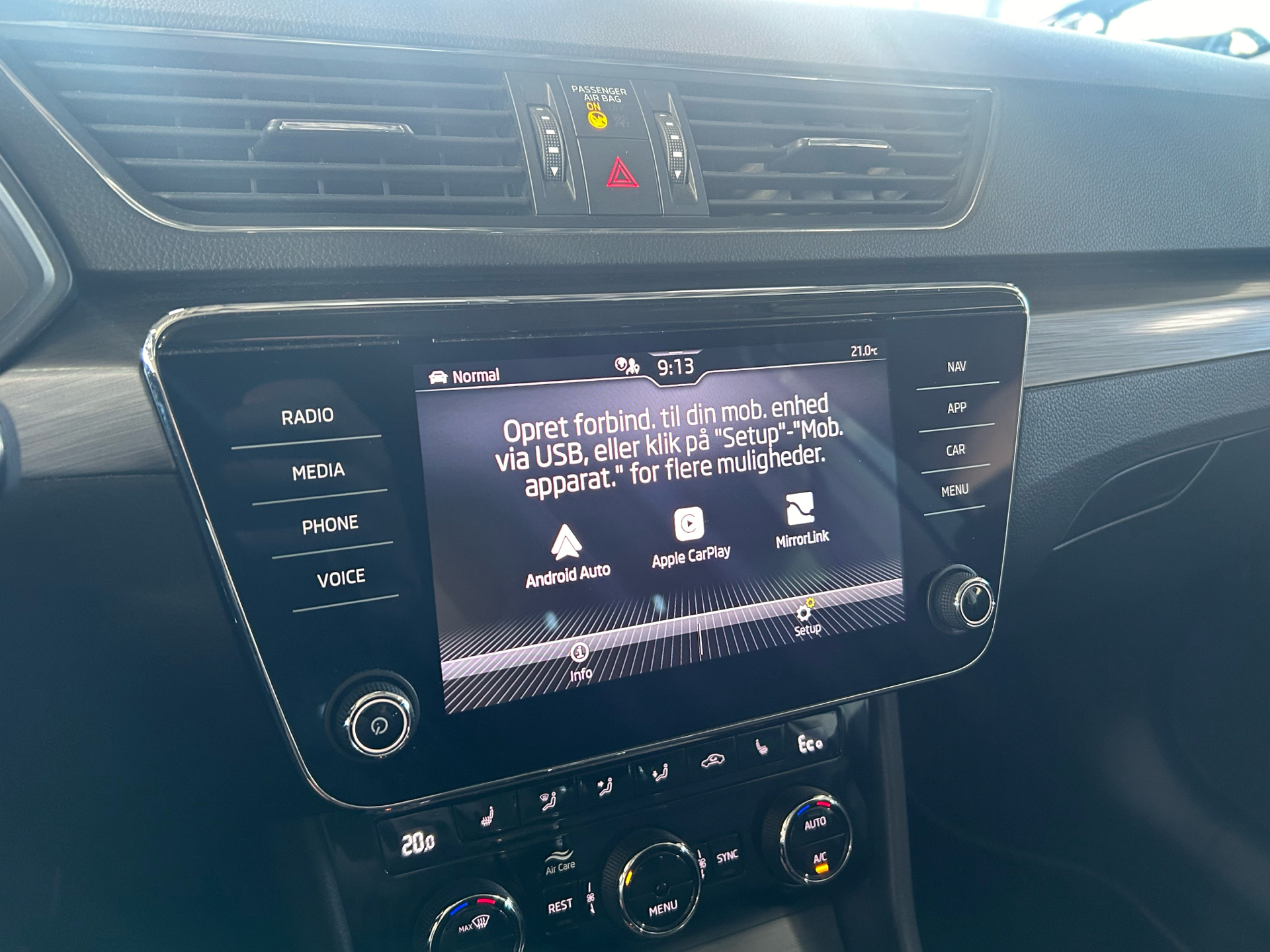 Billede af Skoda Superb Combi 1,4 TSI  Plugin-hybrid iV DSG 218HK Stc 6g Aut.