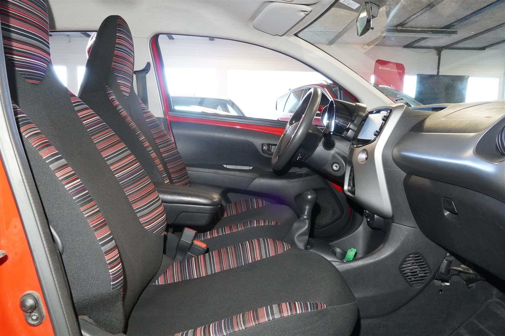 Billede af Citroën C1 1,2 PureTech Iconic 82HK 5d