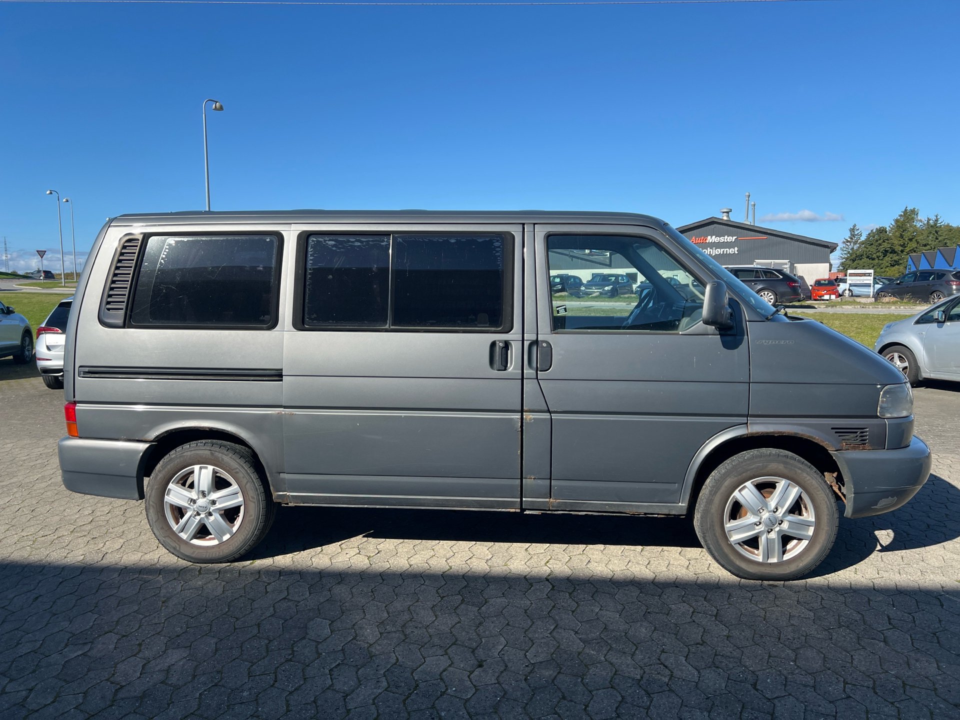 Billede af VW Caravelle Kort 8/9 pers. 2,5 TDI m/Airbag m/ABS Syncro 102HK