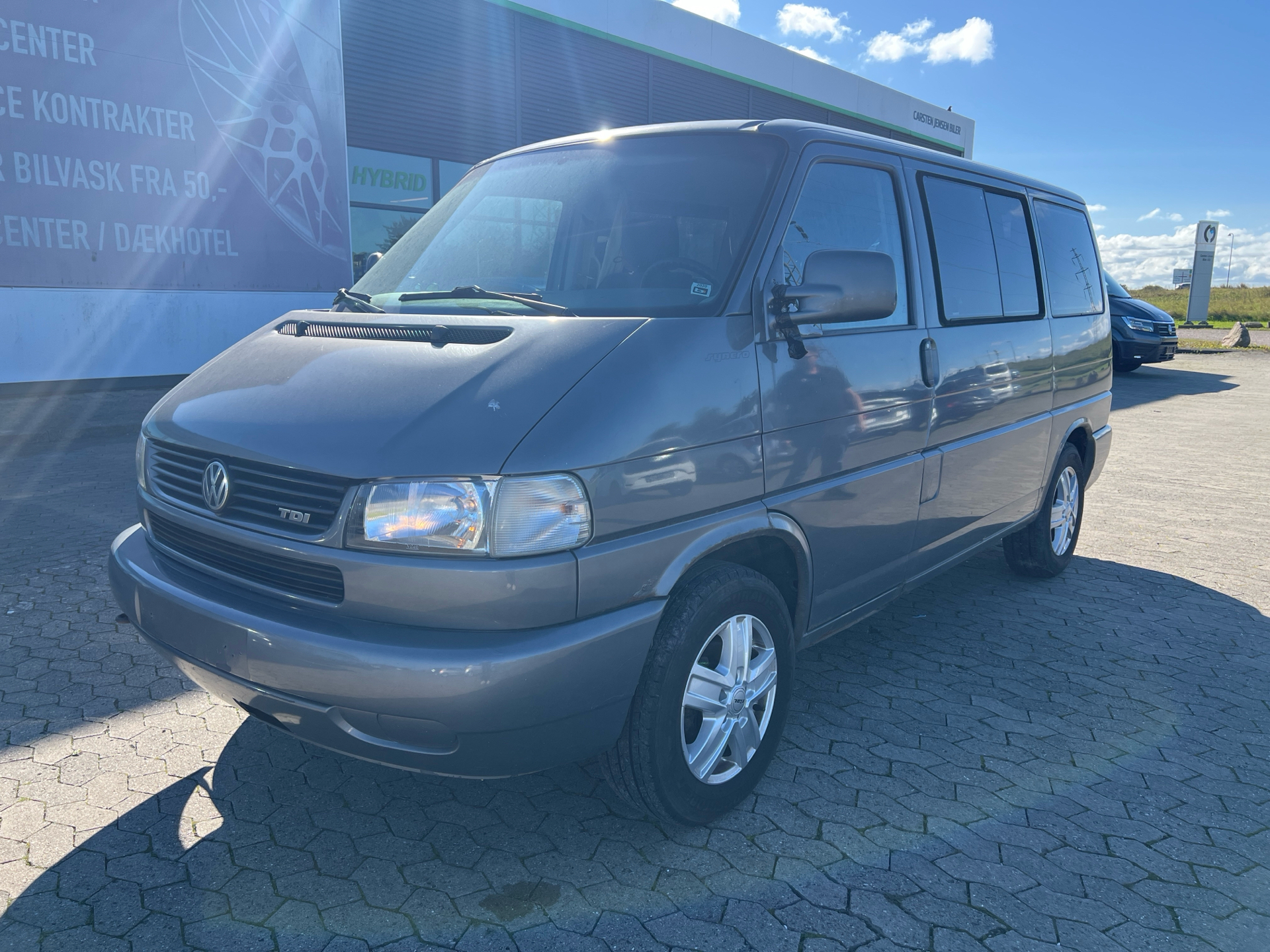 Billede af VW Caravelle Kort 8/9 pers. 2,5 TDI m/Airbag m/ABS Syncro 102HK