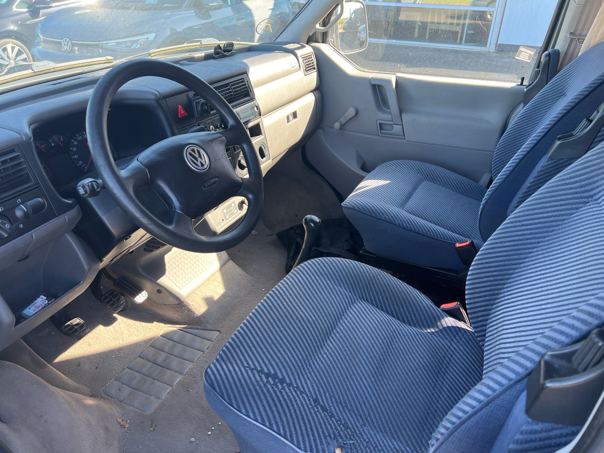 Billede af VW Caravelle Kort 8/9 pers. 2,5 TDI m/Airbag m/ABS Syncro 102HK