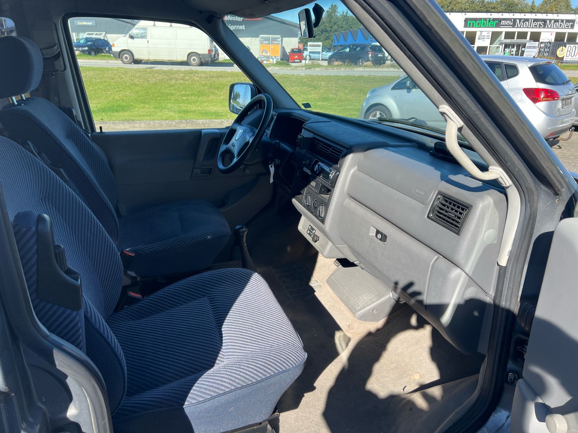 Billede af VW Caravelle Kort 8/9 pers. 2,5 TDI m/Airbag m/ABS Syncro 102HK