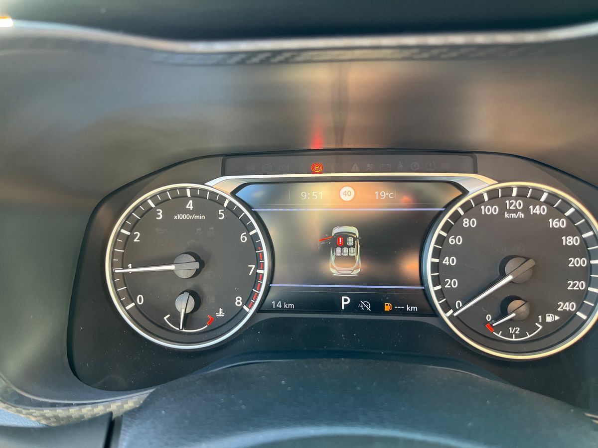 Billede af Nissan Juke 1,0 Dig-T Acenta DCT 114HK 5d 7g Aut.