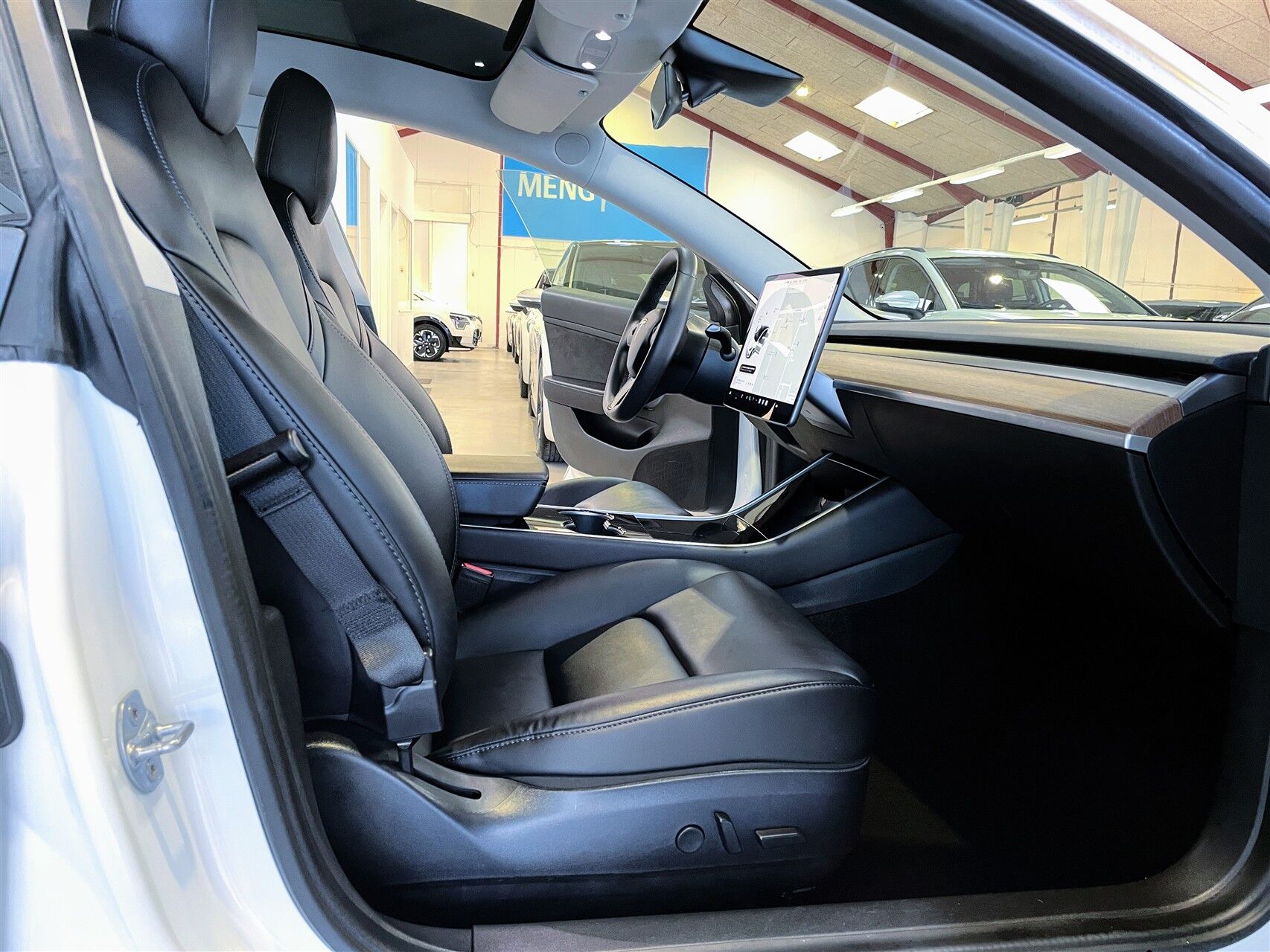 Billede af Tesla Model 3 EL Standard Range Plus 306HK Aut.