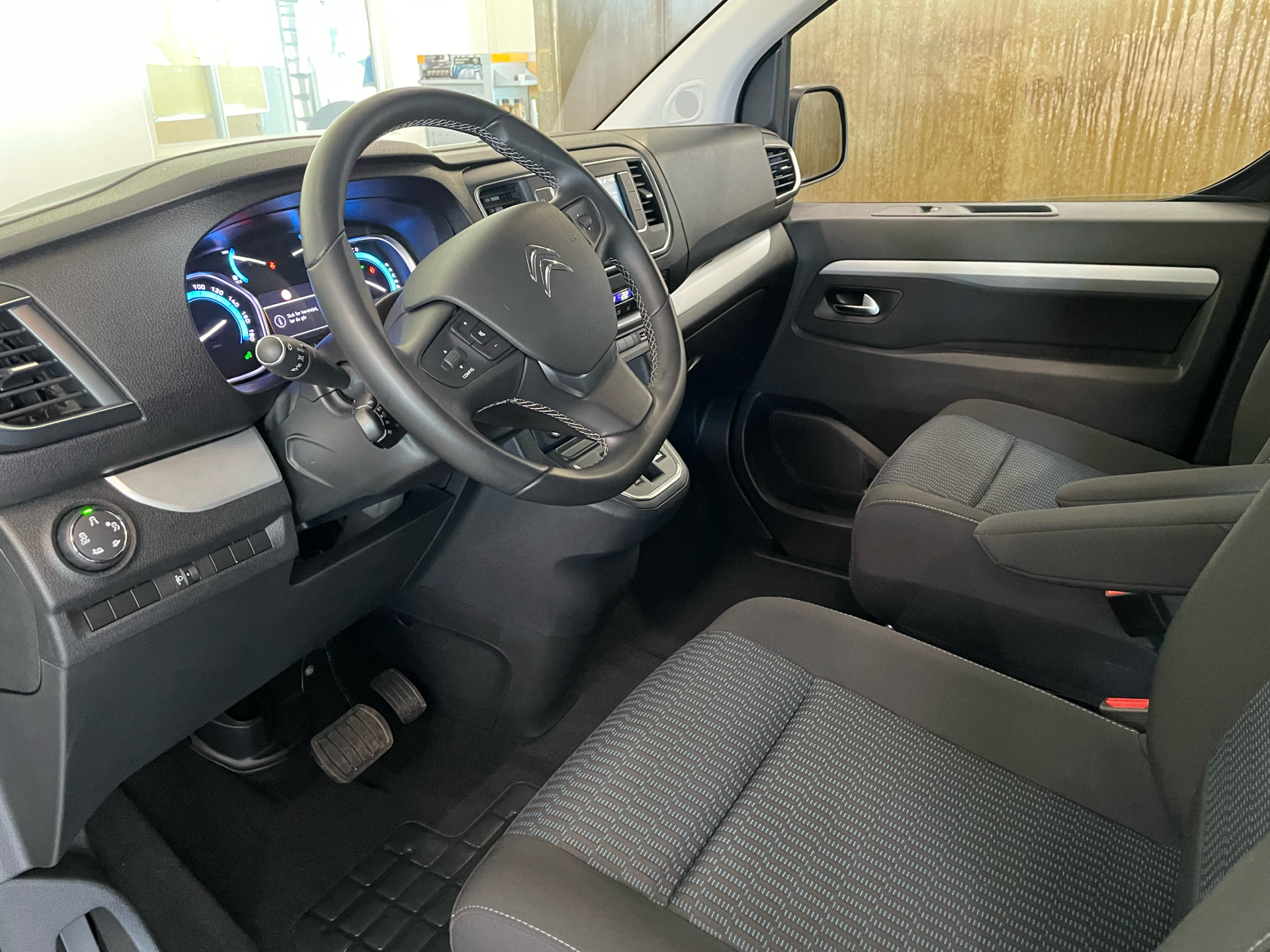 Billede af Citroën e-Spacetourer L2 EL Business 136HK Aut.
