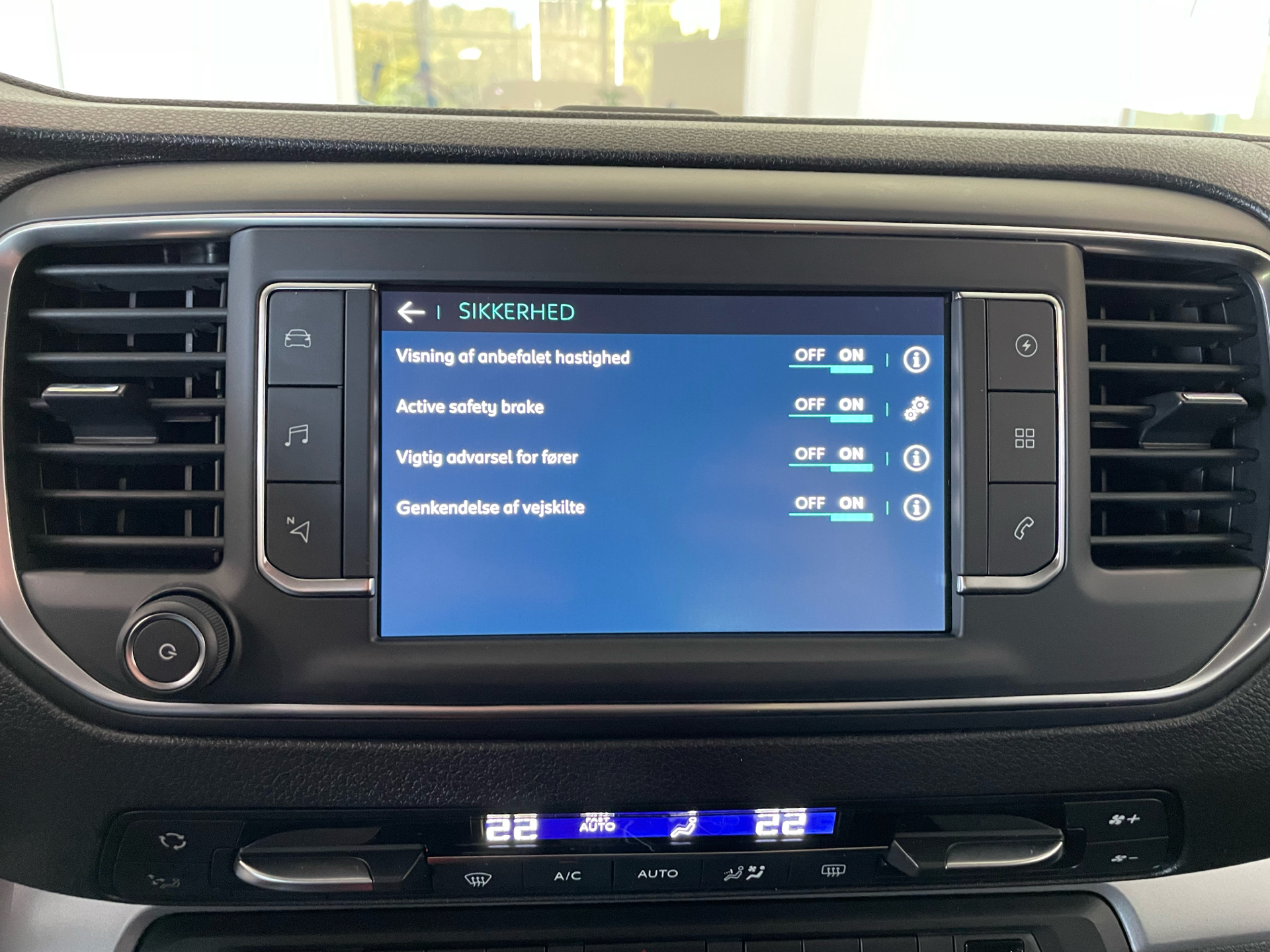 Billede af Citroën e-Spacetourer L2 EL Business 136HK Aut.