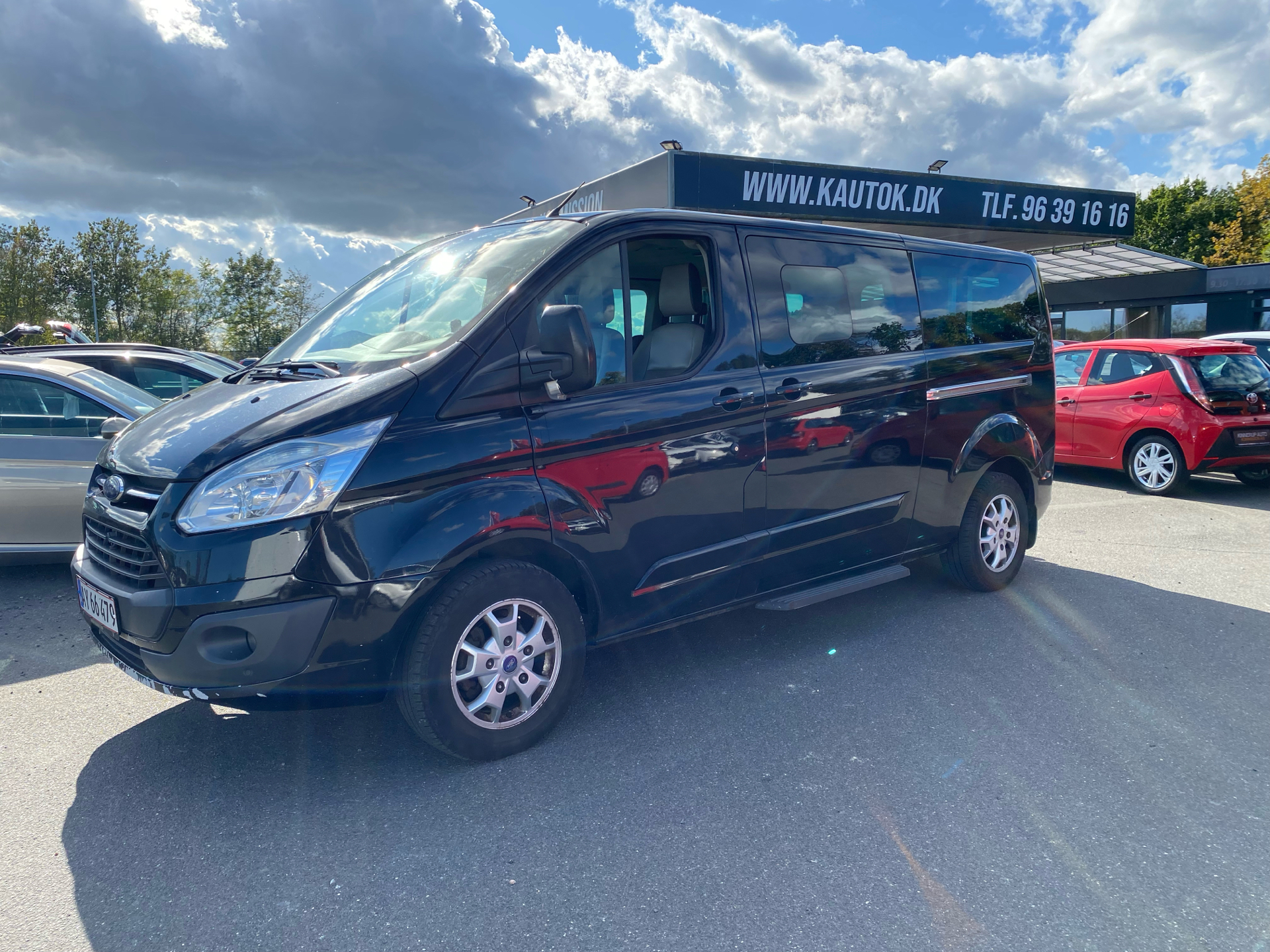 Billede af Ford Tourneo Custom 300 S 2,2 TDCi Titanium 125HK 6g