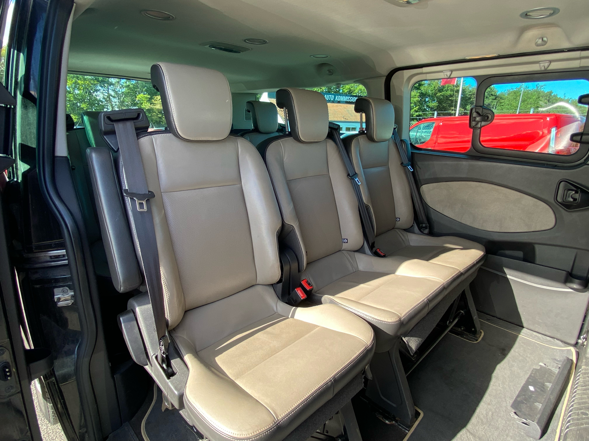 Billede af Ford Tourneo Custom 300 S 2,2 TDCi Titanium 125HK 6g