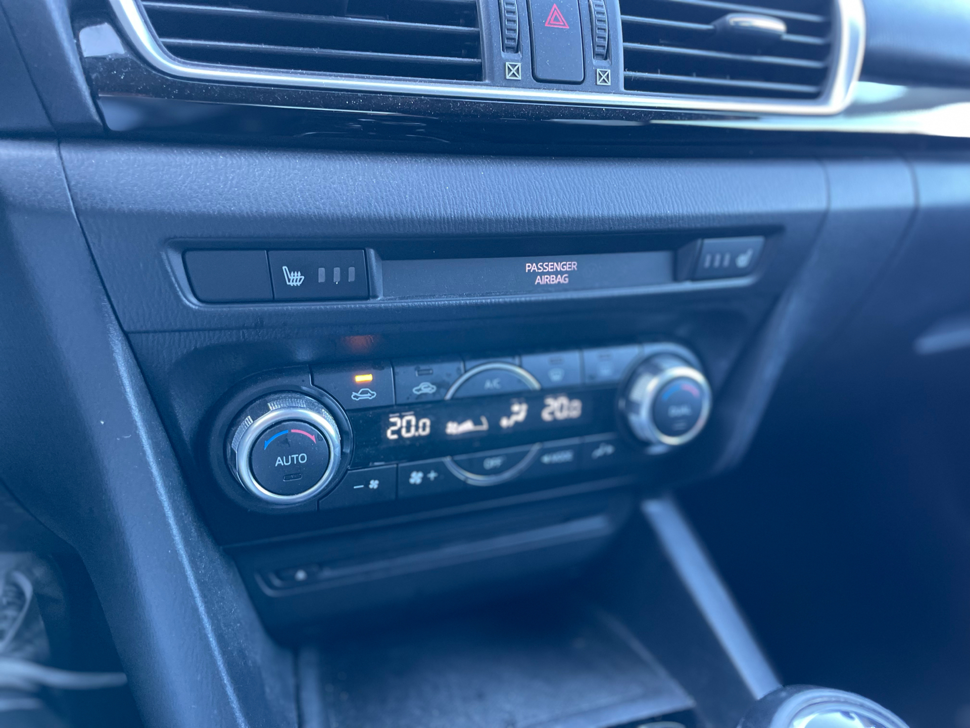 Billede af Mazda 3 2,0 Skyactiv-G Vision 120HK 5d 6g