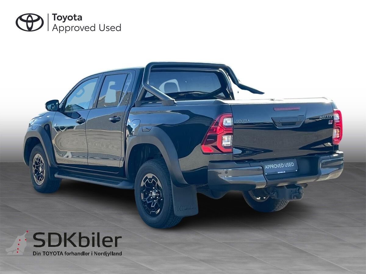 Billede af Toyota HiLux Dobb.Kab. 2,8 D-4D GR Sport AWD 204HK DobKab Aut.