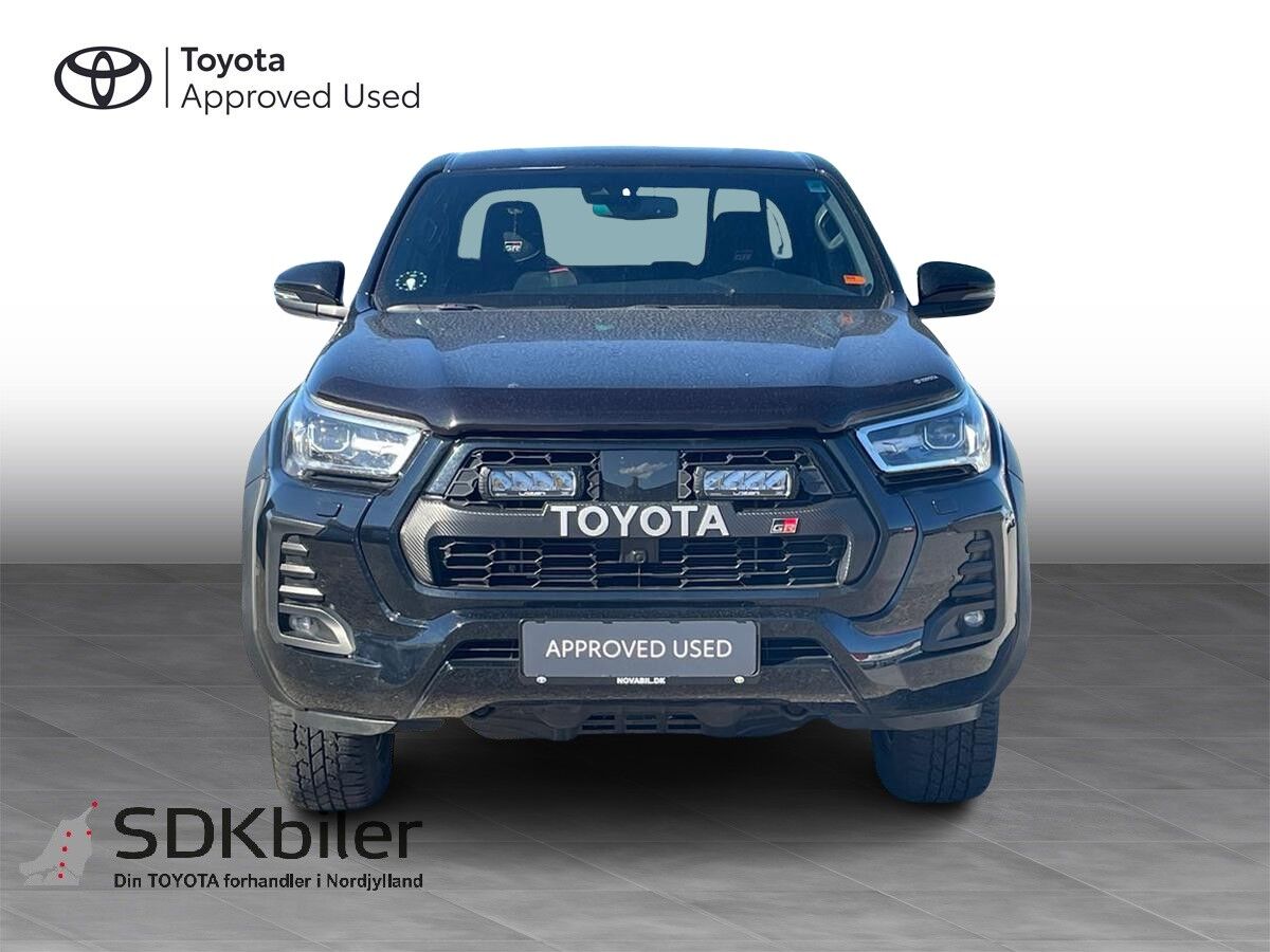 Billede af Toyota HiLux Dobb.Kab. 2,8 D-4D GR Sport AWD 204HK DobKab Aut.