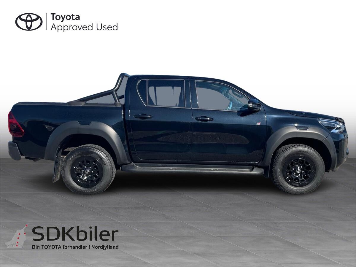 Billede af Toyota HiLux Dobb.Kab. 2,8 D-4D GR Sport AWD 204HK DobKab Aut.