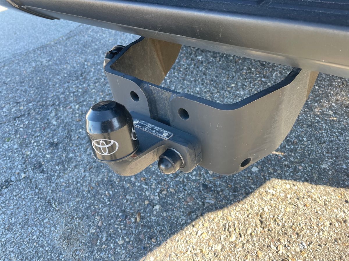 Billede af Toyota HiLux Dobb.Kab. 2,8 D-4D GR Sport AWD 204HK DobKab Aut.