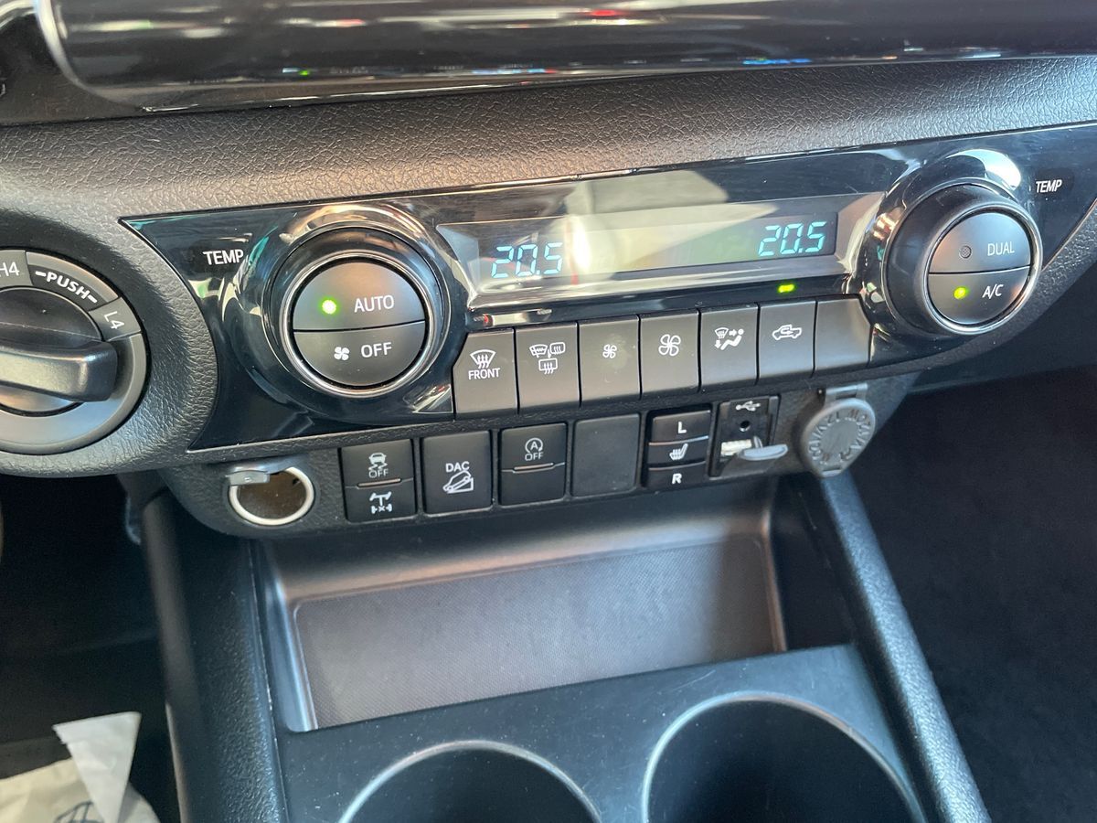 Billede af Toyota HiLux Dobb.Kab. 2,8 D-4D GR Sport AWD 204HK DobKab Aut.