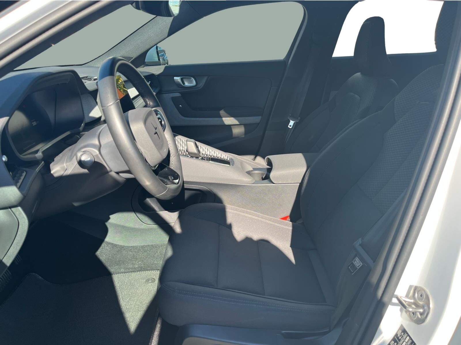 Billede af Polestar 2 EL Long range Single motor 231HK 5d Aut.