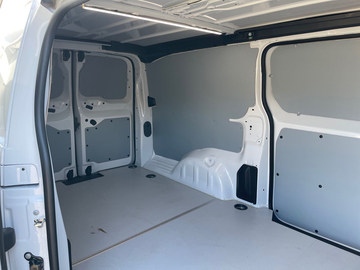 Billede af Toyota Proace Long 2,0 D Comfort Master To skydedør adskill SmartCargo 144HK Van 8g Aut.