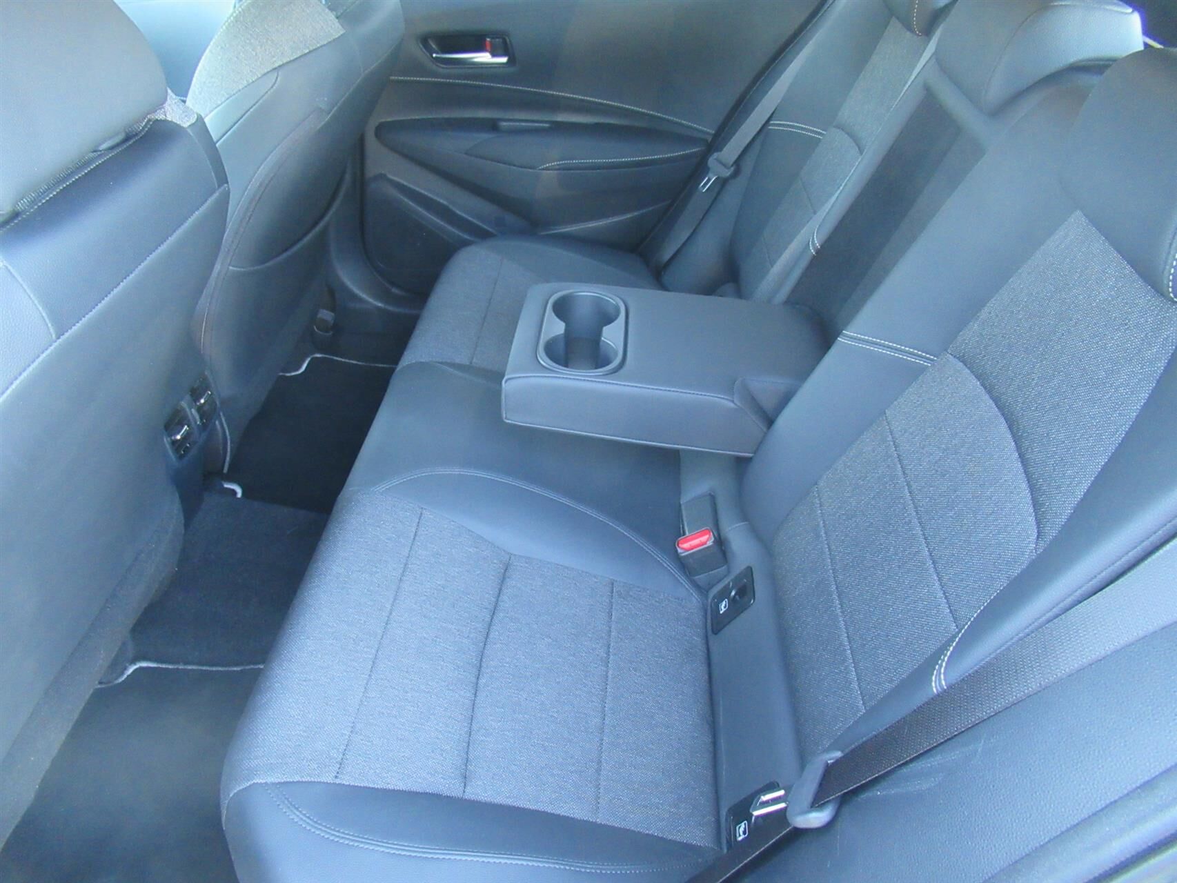 Billede af Toyota Corolla Touring Sports 1,8 Hybrid Style Safety Pack E-CVT 140HK Stc Trinl. Gear