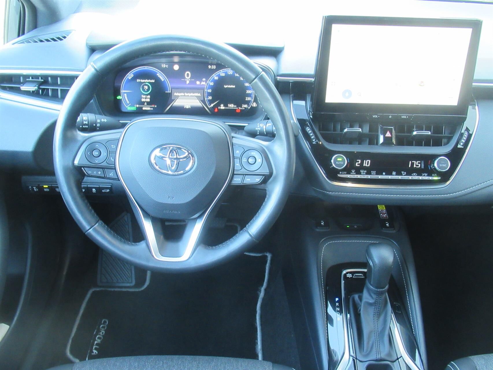 Billede af Toyota Corolla Touring Sports 1,8 Hybrid Style Safety Pack E-CVT 140HK Stc Trinl. Gear