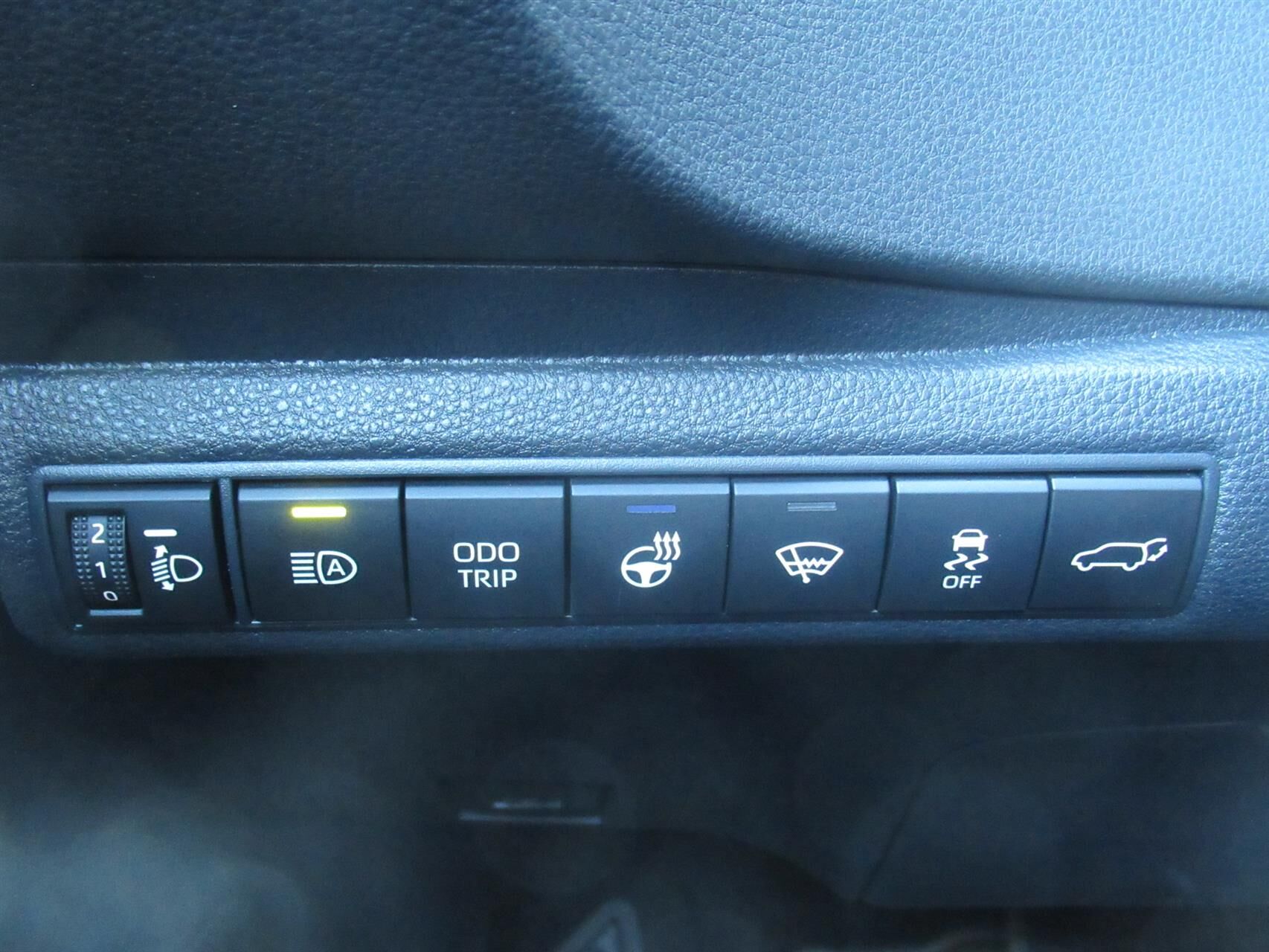 Billede af Toyota Corolla Touring Sports 1,8 Hybrid Style Safety Pack E-CVT 140HK Stc Trinl. Gear