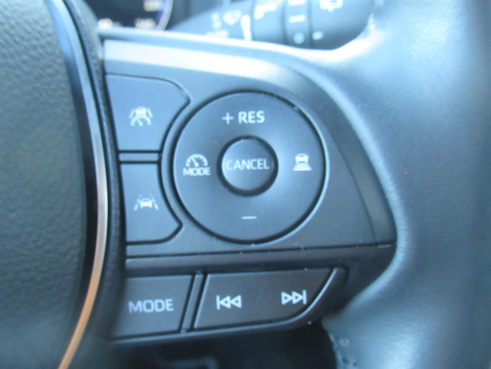 Billede af Toyota Corolla Touring Sports 1,8 Hybrid Style Safety Pack E-CVT 140HK Stc Trinl. Gear