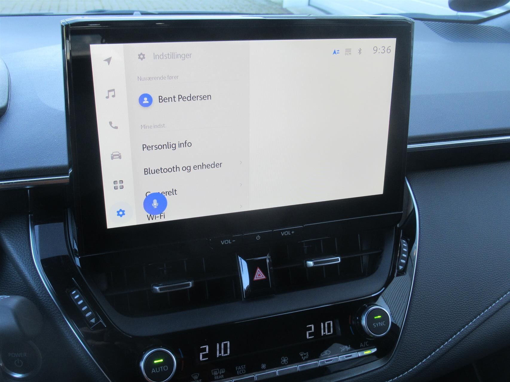 Billede af Toyota Corolla Touring Sports 1,8 Hybrid Style Safety Pack E-CVT 140HK Stc Trinl. Gear