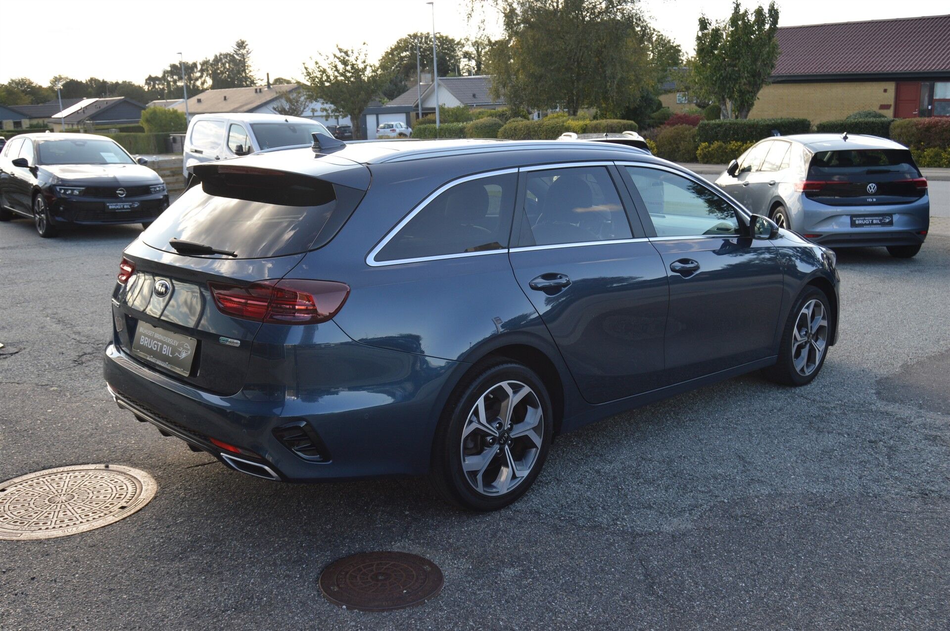 Billede af Kia Ceed SW 1,6 GDI PHEV  Plugin-hybrid Upgrade DCT 141HK Stc 6g Aut.