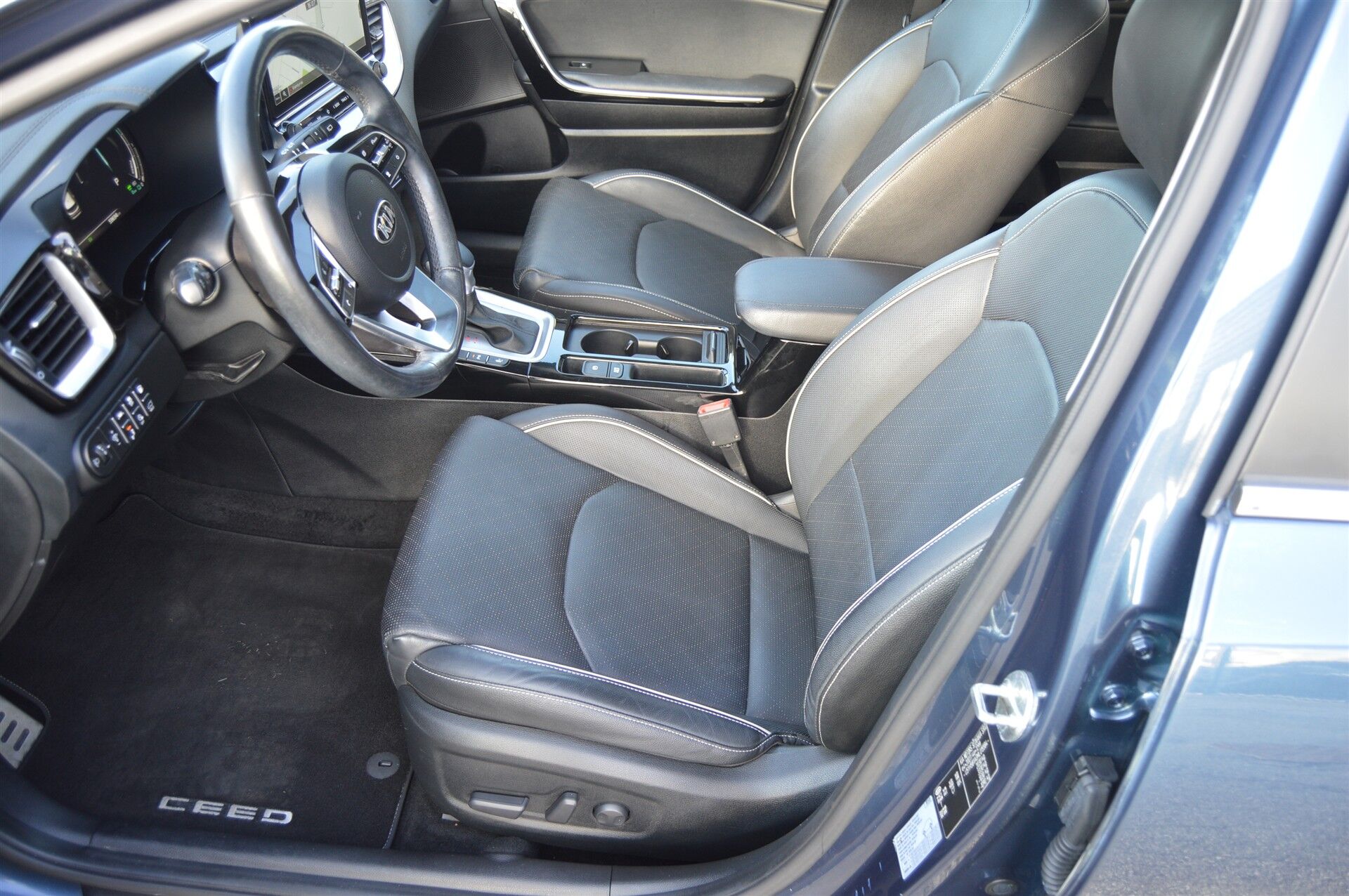 Billede af Kia Ceed SW 1,6 GDI PHEV  Plugin-hybrid Upgrade DCT 141HK Stc 6g Aut.