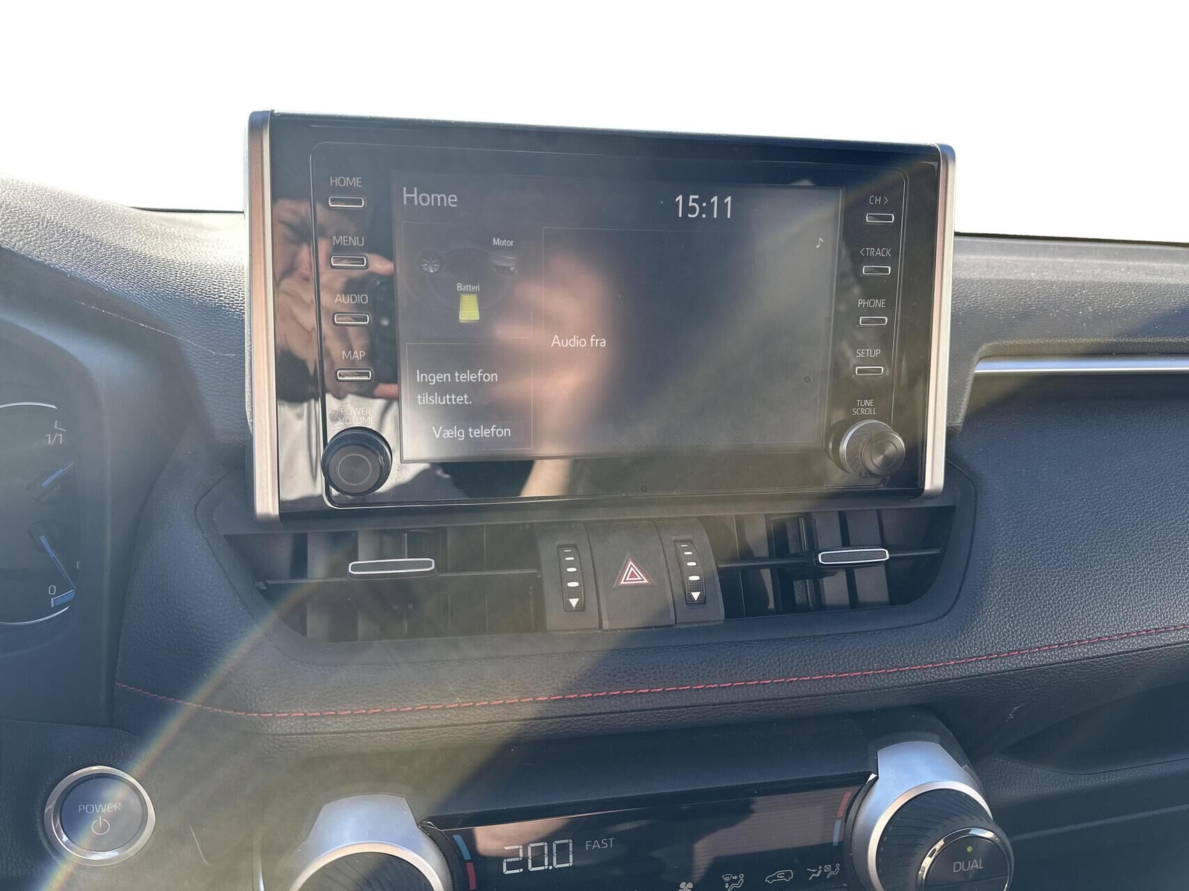 Billede af Toyota RAV4 Plug-in 2,5 Plugin-hybrid Active Comfort AWD 306HK 5d 6g Aut.