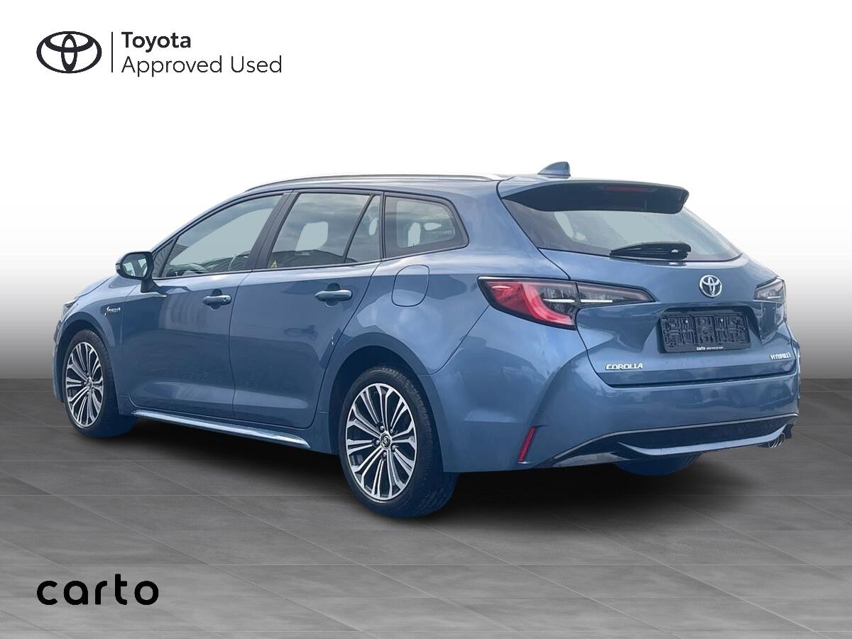Billede af Toyota Corolla Touring Sports 2,0 Hybrid H3 Smart E-CVT 180HK Stc 6g Aut.
