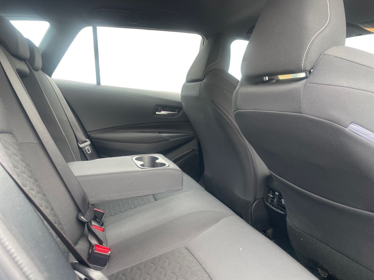 Billede af Toyota Corolla Touring Sports 2,0 Hybrid H3 Smart E-CVT 180HK Stc 6g Aut.