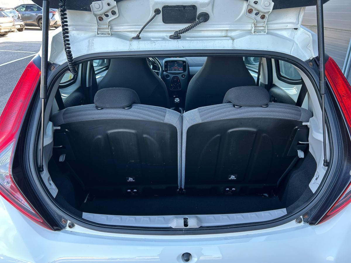 Billede af Toyota Aygo 1,0 VVT-I X-plore DAB+ 72HK 5d