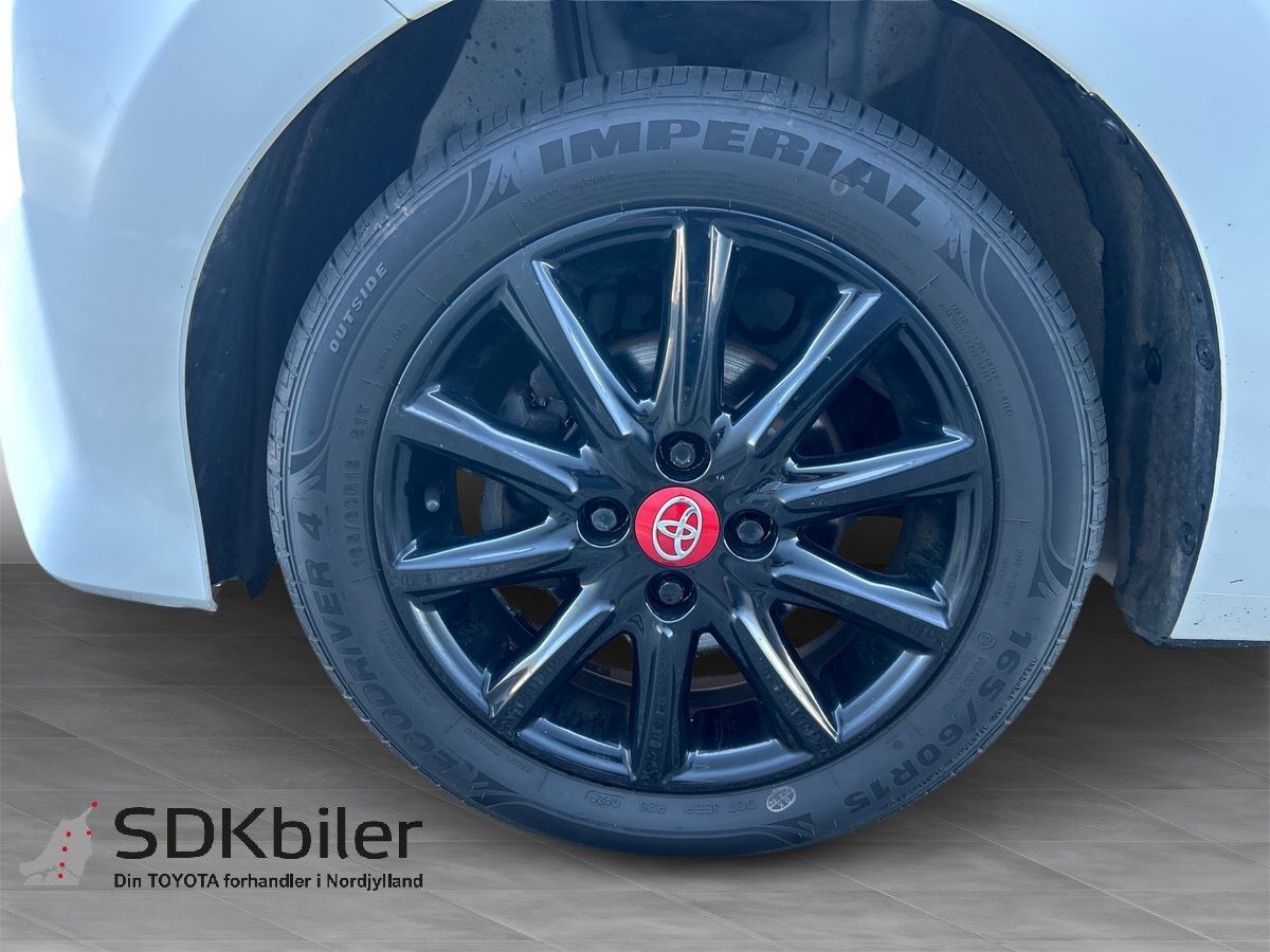 Billede af Toyota Aygo 1,0 VVT-I X-plore DAB+ 72HK 5d